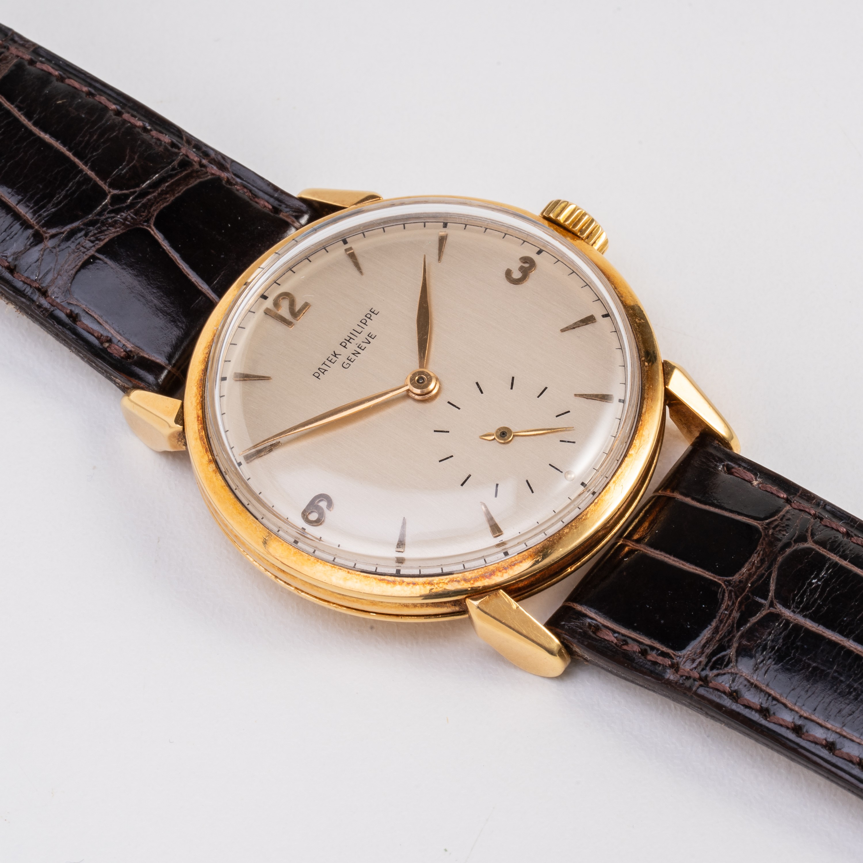 PATEK PHILIPPE - CALATRAVA OROLOGIO SOLO TEMPO A CARICA MANUALE IN ORO GIALLO 18KT CON QUADRANTE ...