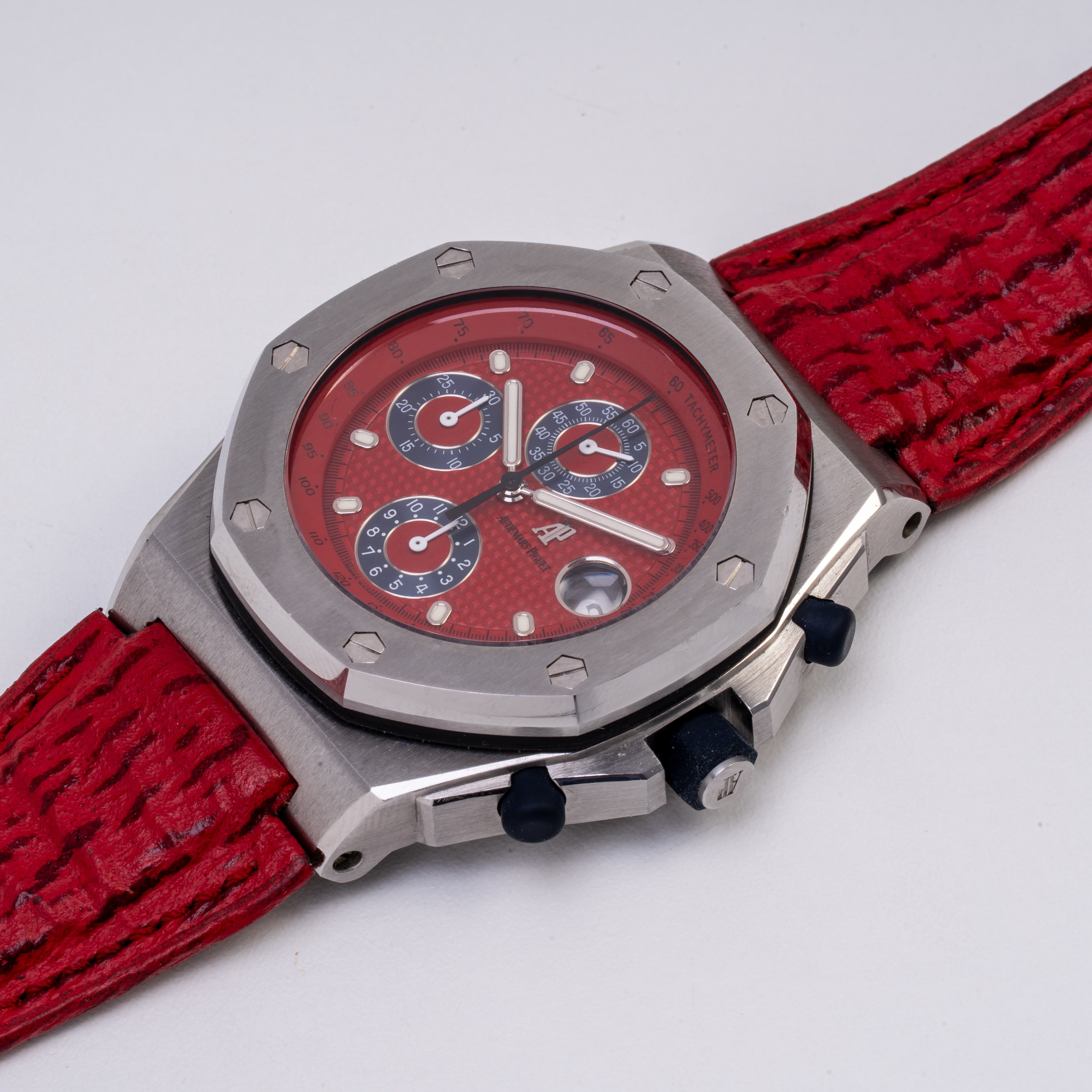 AUDEMARS PIGUET - ROYAL OAK OFFSHORE CRONOGRAFO A CARICA AUTOMATICA IN ACCIAIO CON QUADRANTE TAPI...