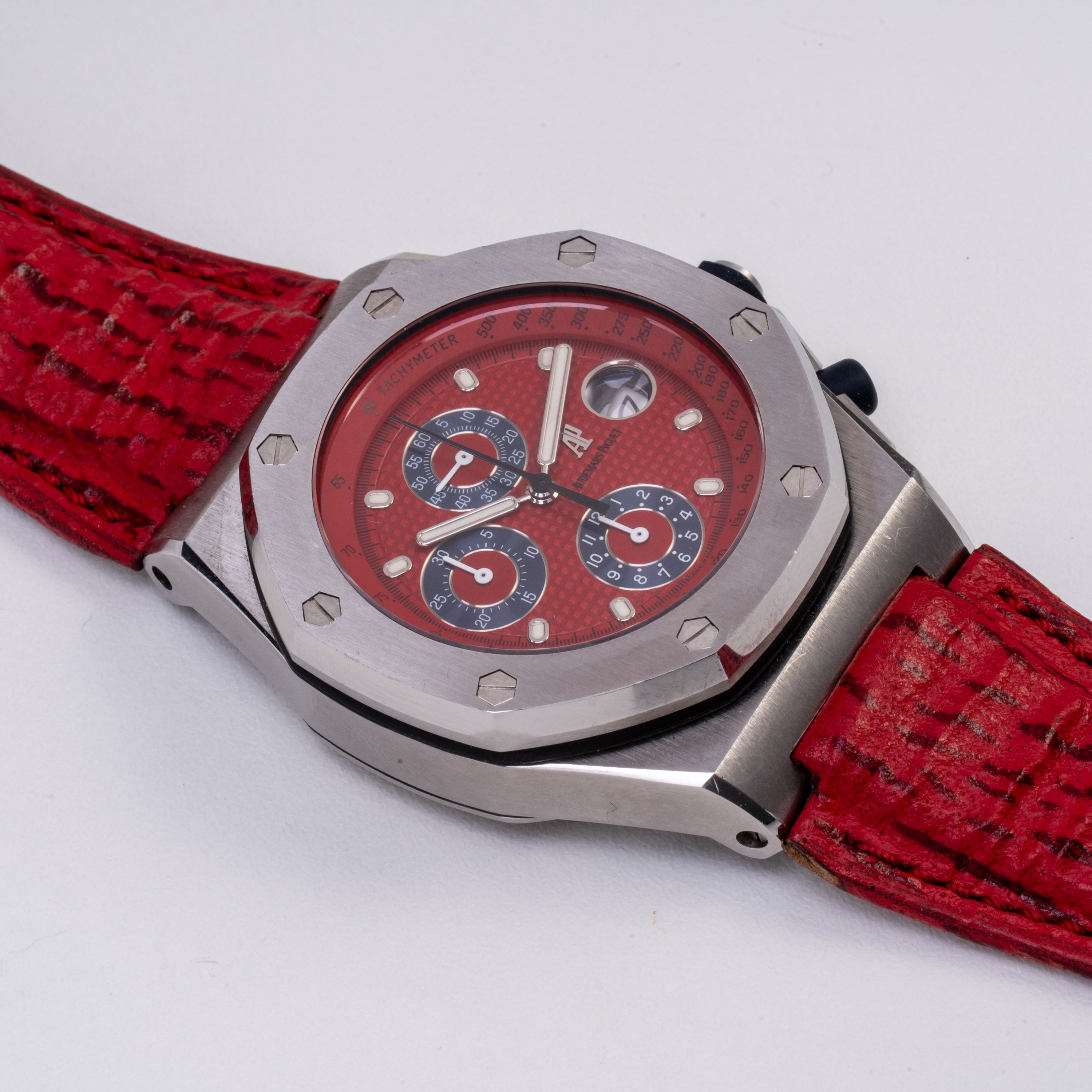 AUDEMARS PIGUET - ROYAL OAK OFFSHORE CRONOGRAFO A CARICA AUTOMATICA IN ACCIAIO CON QUADRANTE TAPI...