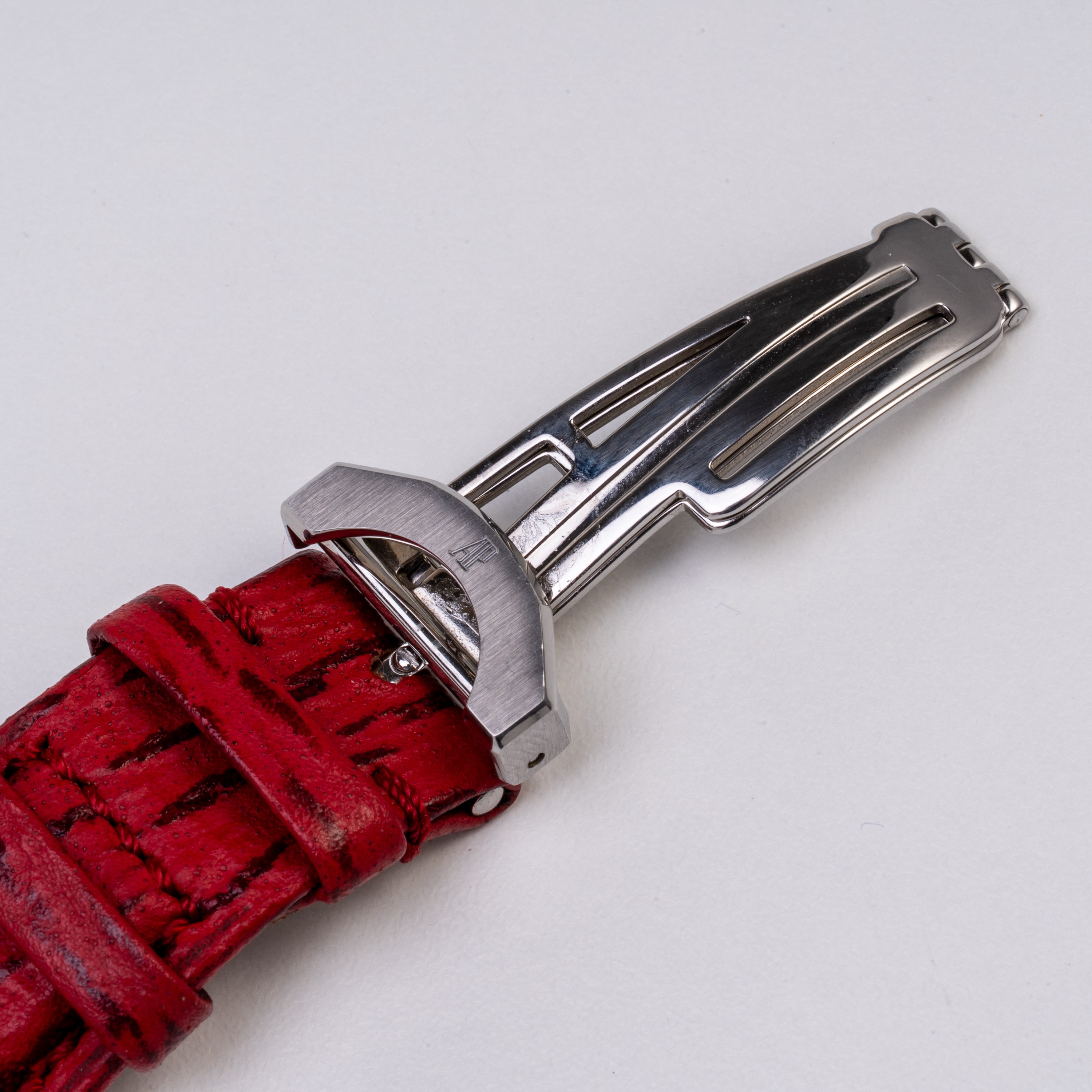 AUDEMARS PIGUET - ROYAL OAK OFFSHORE CRONOGRAFO A CARICA AUTOMATICA IN ACCIAIO CON QUADRANTE TAPI...