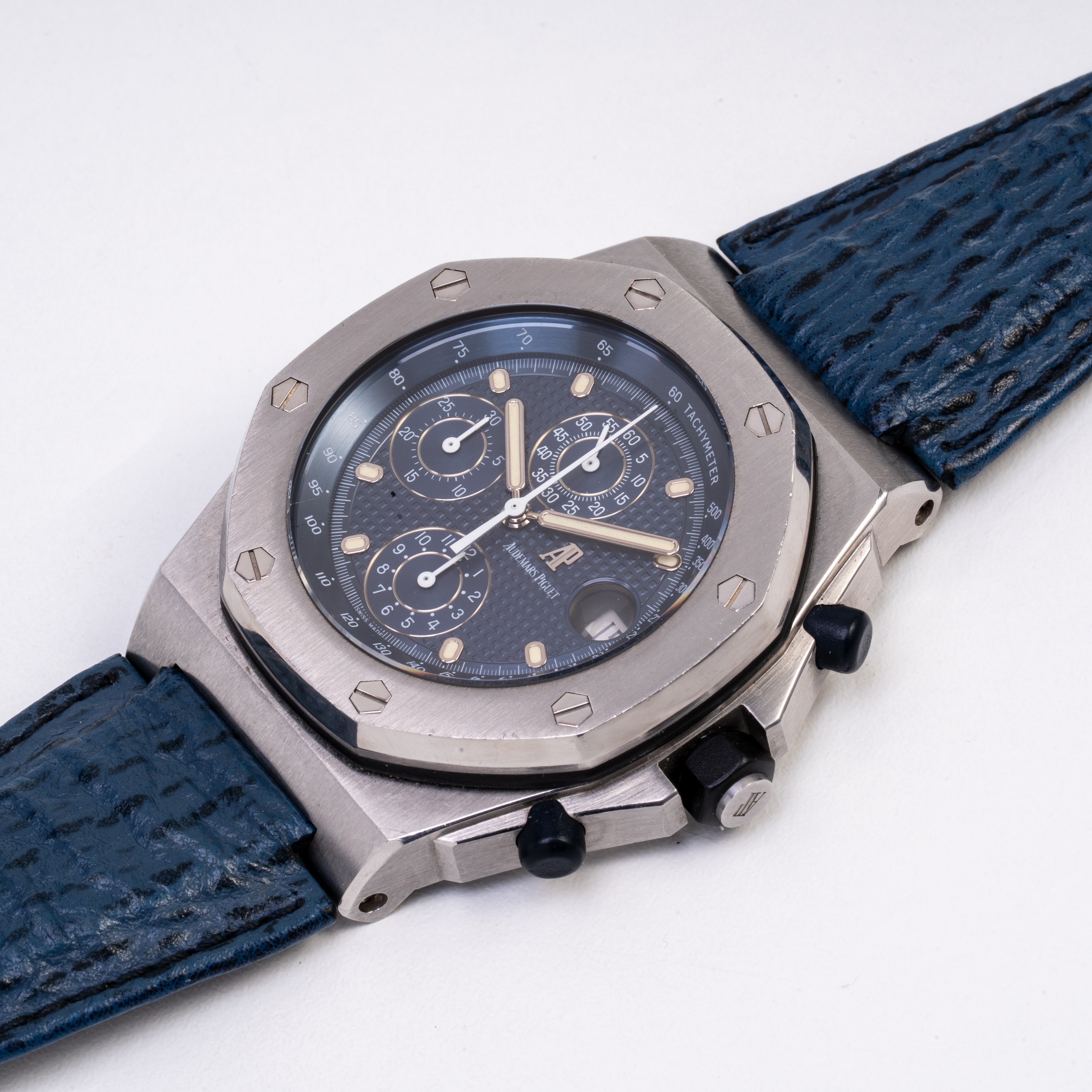 AUDEMARS PIGUET - ROYAL OAK OFFSHORE CRONOGRAFO A CARICA AUTOMATICA IN ACCIAIO CON QUADRANTE TAPI...