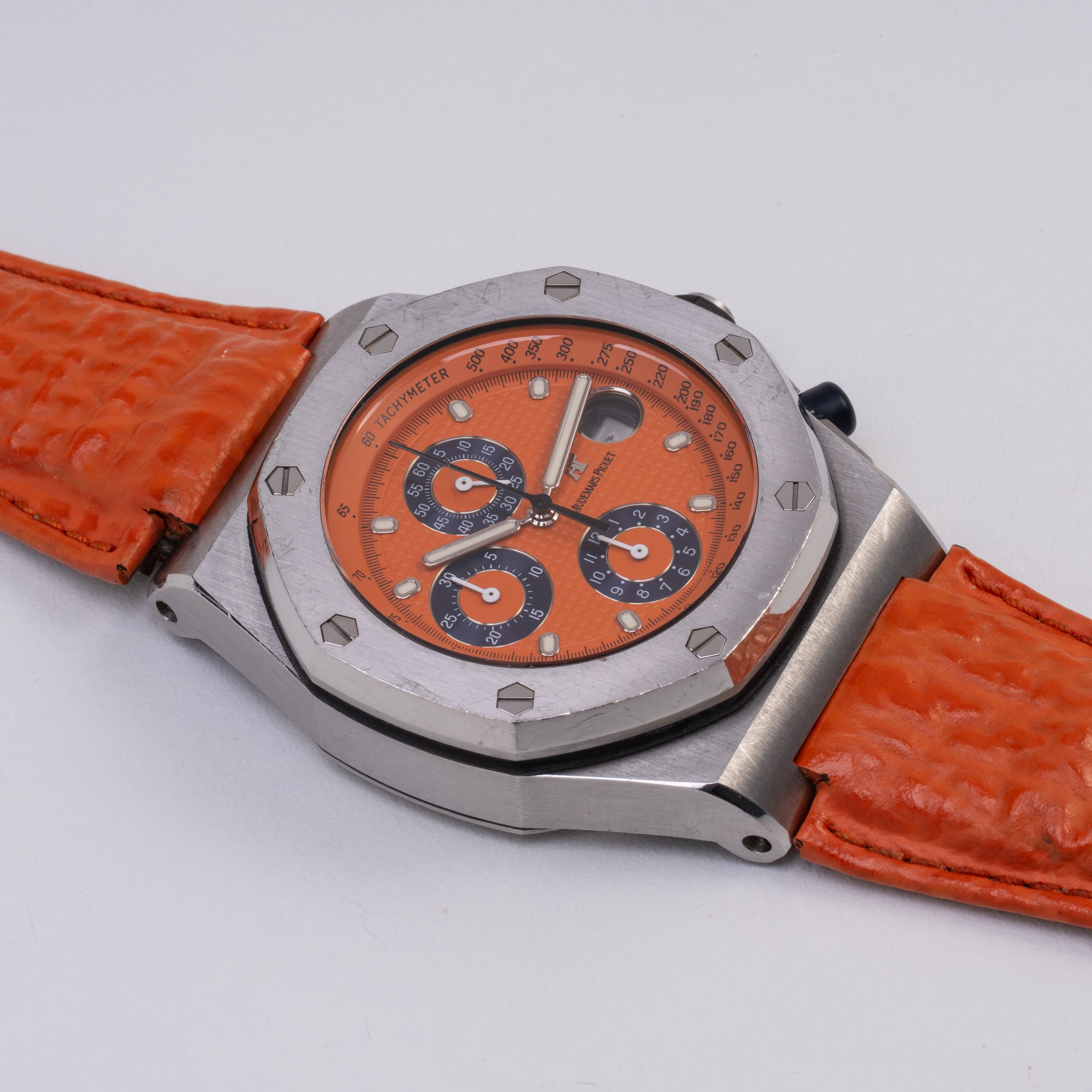 AUDEMARS PIGUET - ROYAL OAK OFFSHORE CRONOGRAFO A CARICA AUTOMATICA IN ACCIAIO CON QUADRANTE TAPI...