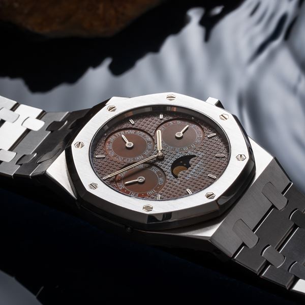 AUDEMARS PIGUET - ROYAL OAK FULL CALENDAR FULL CALENDAR IN STEEL  AUTOMATIC WINDING, TROPICAL TAPISSERIE  [..]