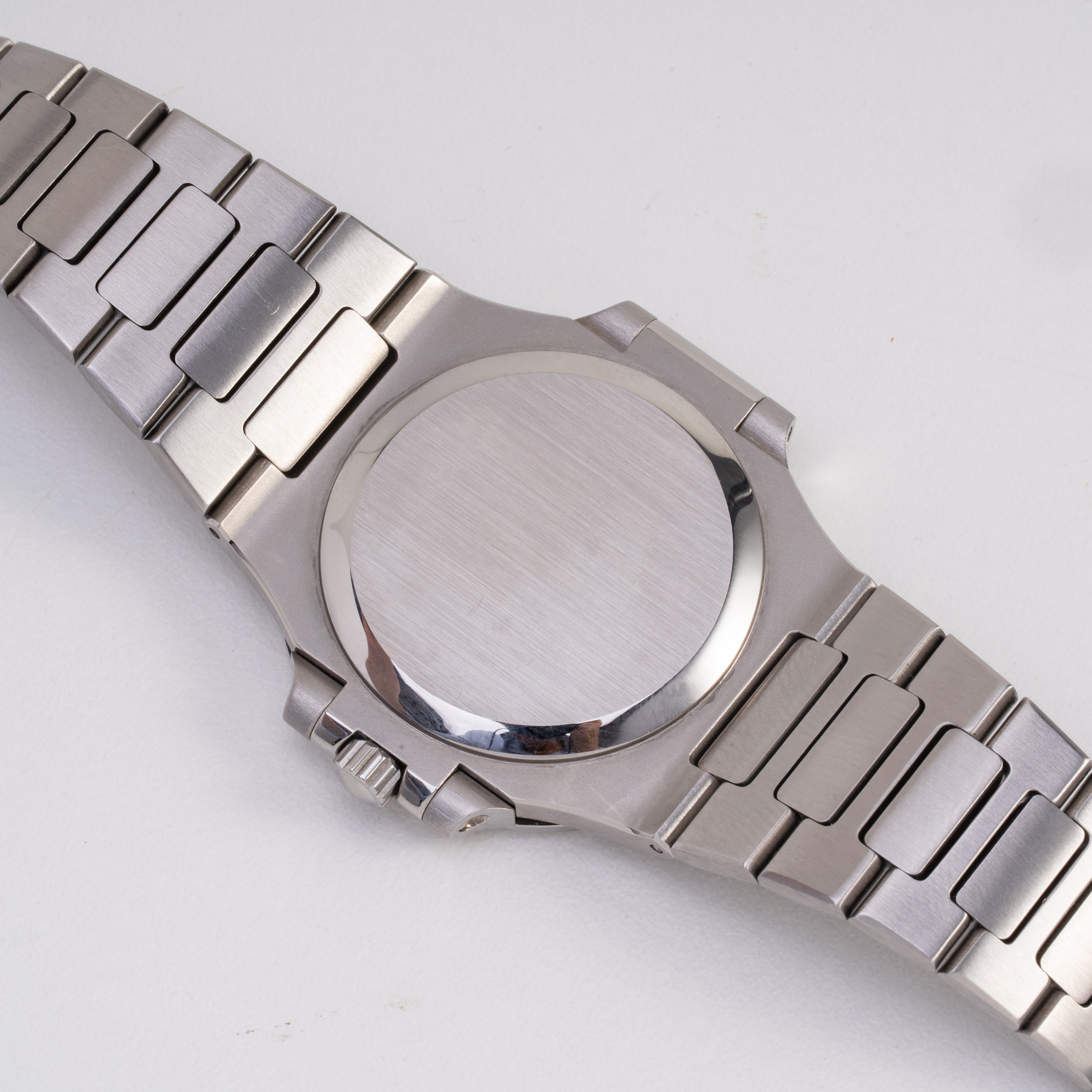 PATEK PHILIPPE - NAUTILUS OROLOGIO SOLO TEMPO A CARICA AUTOMATICA IN ACCIAIO CON QUADRANTE BLU SI...