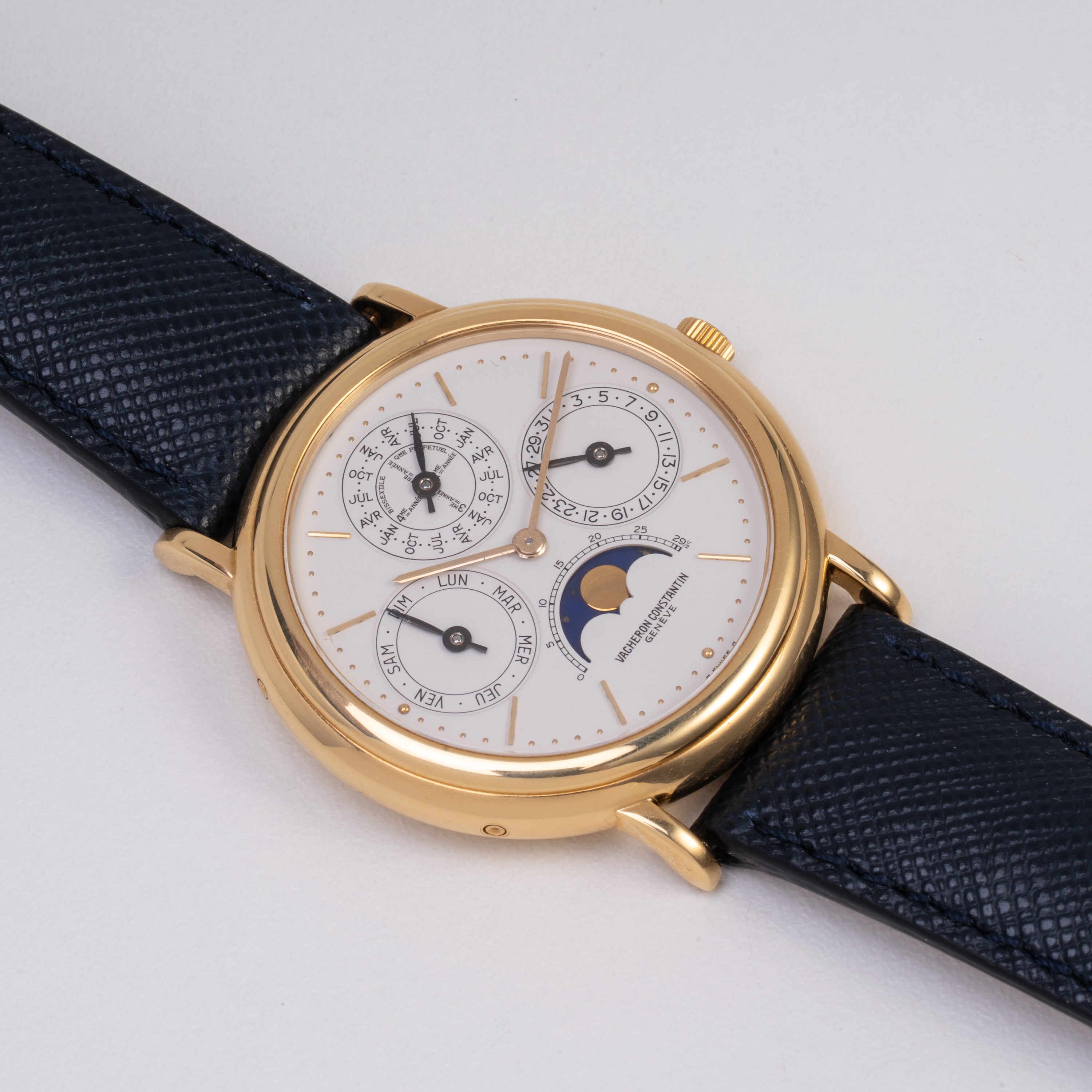 VACHERON CONSTANTIN - PATRIMONY PERPETUAL CALENDAR CALENDARIO PERPETUO A CARICA AUTOMATICA IN ORO...