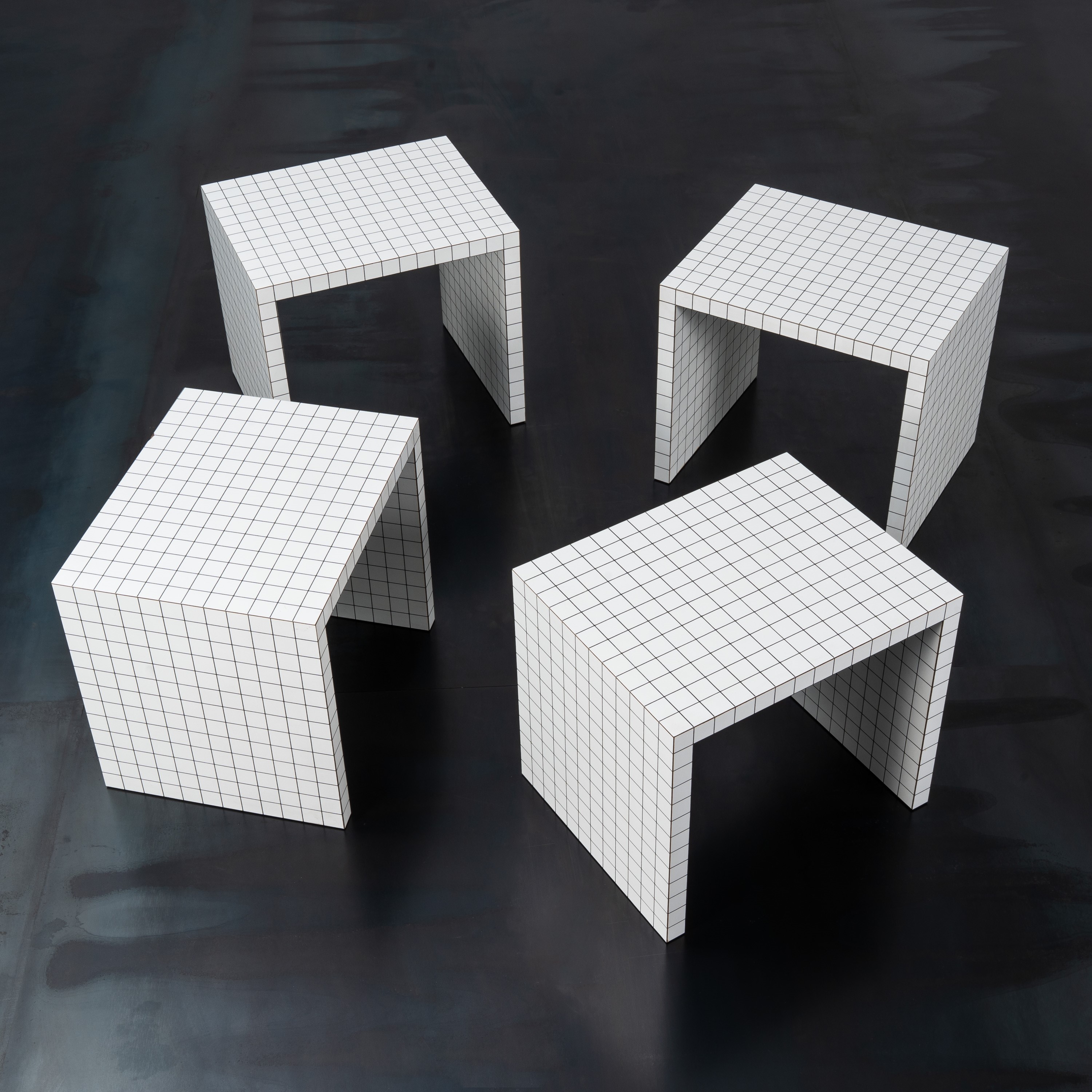 SUPERSTUDIO, SET QUATTRO COMODINI SERIE 'QUADERNA'