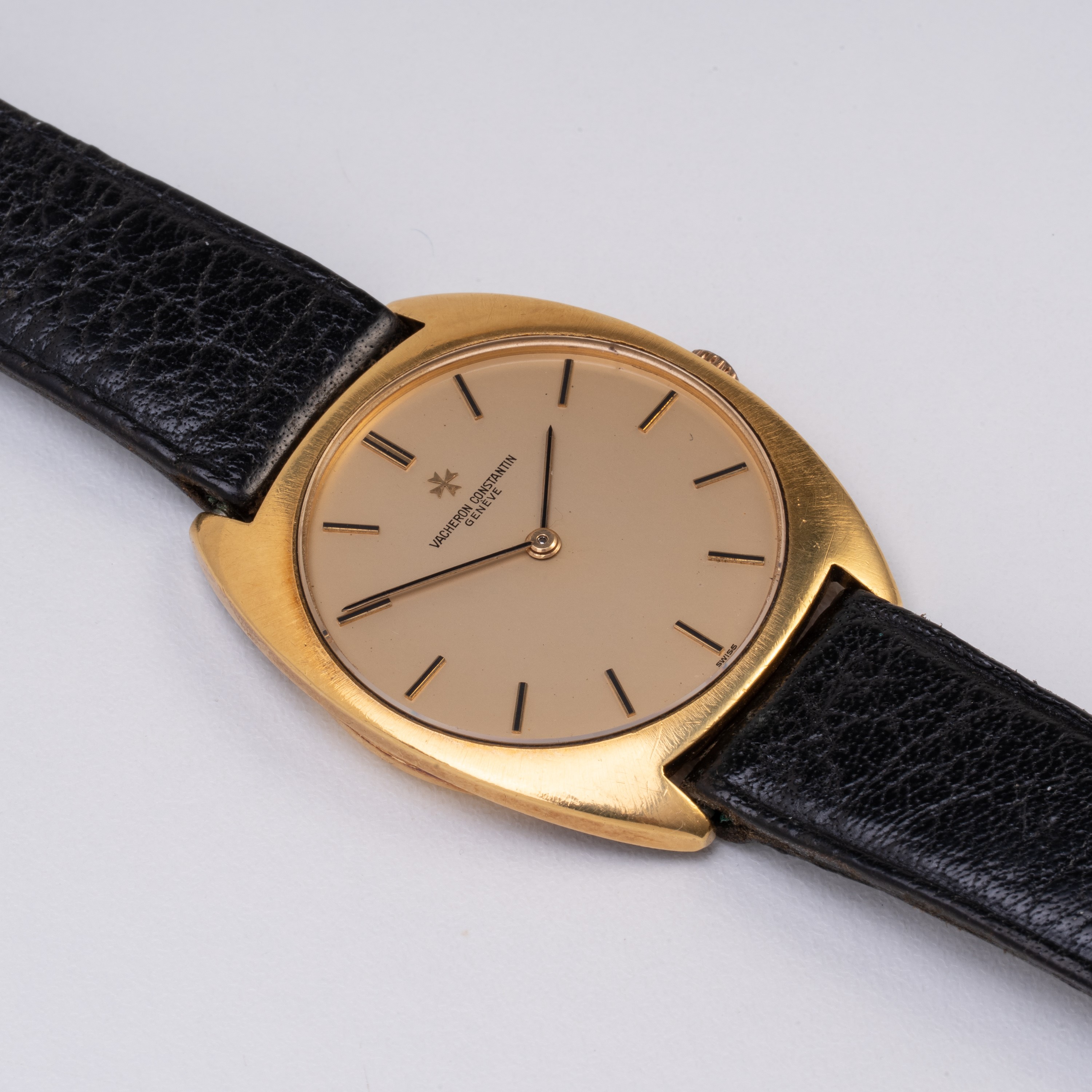 VACHERON CONSTANTIN OROLOGIO SOLO TEMPO A CARICA MANUALE IN ORO GIALLO 18KT CON QUADRANTE CHAMPAG...