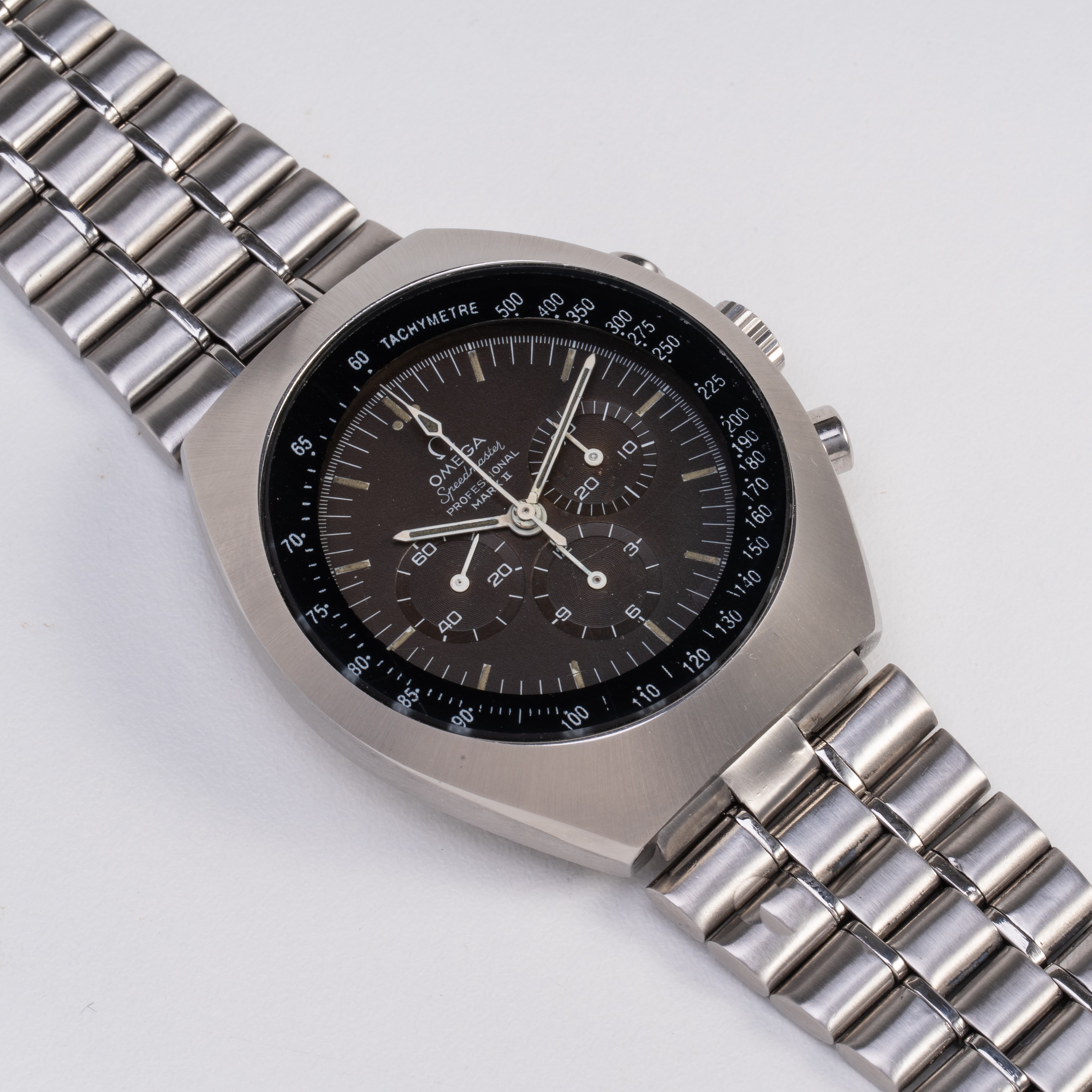 OMEGA - MARK II CRONOGRAFO IN ACCIAIO A CARICA MANUALE CON QUADRANTE TROPICALE