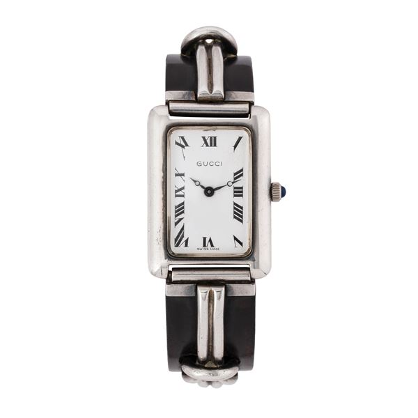 GUCCI - GUCCI MANUAL WINDING TIME ONLY WATCH IN SILVER AND WOOD WITH BUCKLE CLASP AND WHITE DIAL
