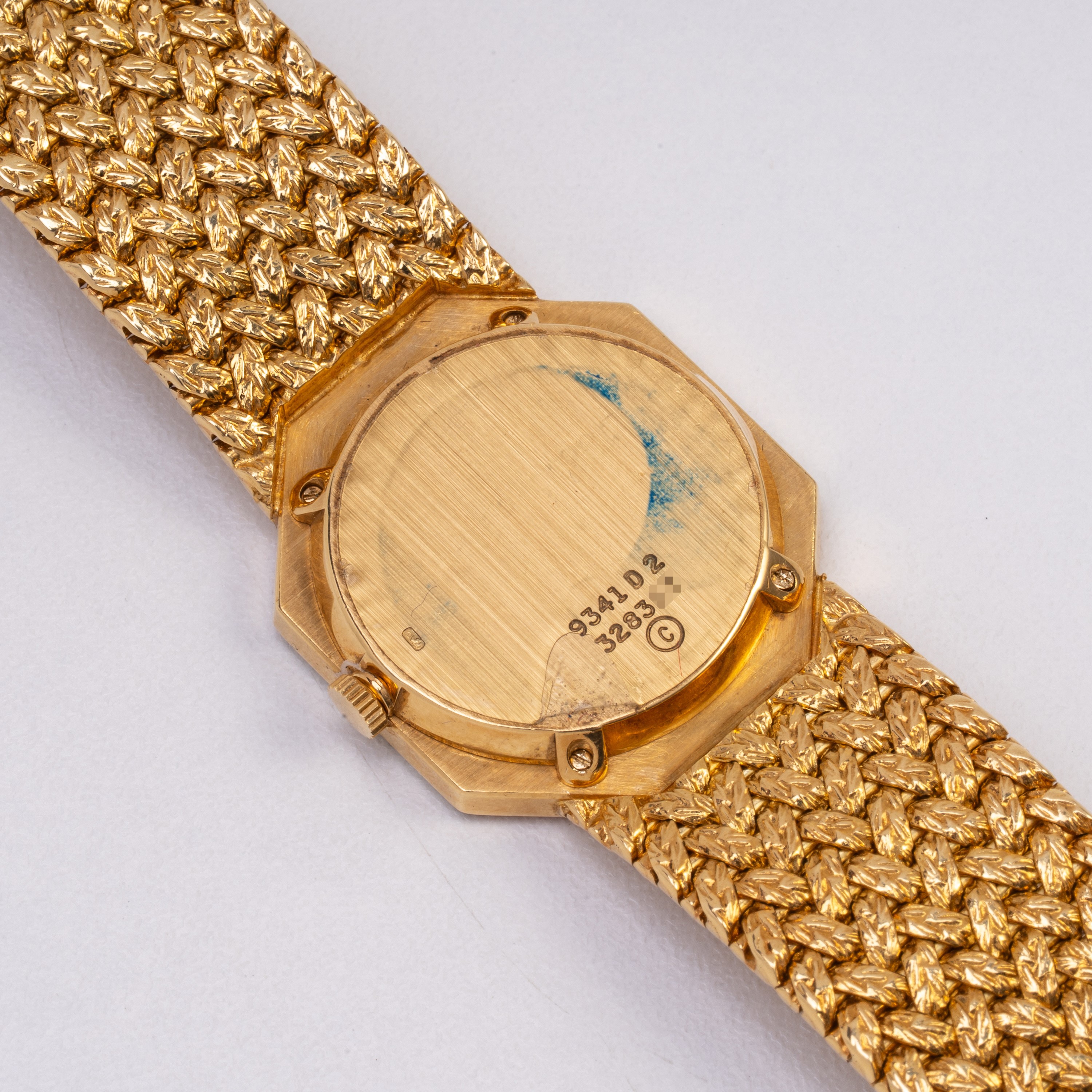 PIAGET OROLOGIO SOLO TEMPO A CARICA MANUALE IN ORO GIALLO 18KT, CON QUADRANTE IN CORALLO E BRACCI...