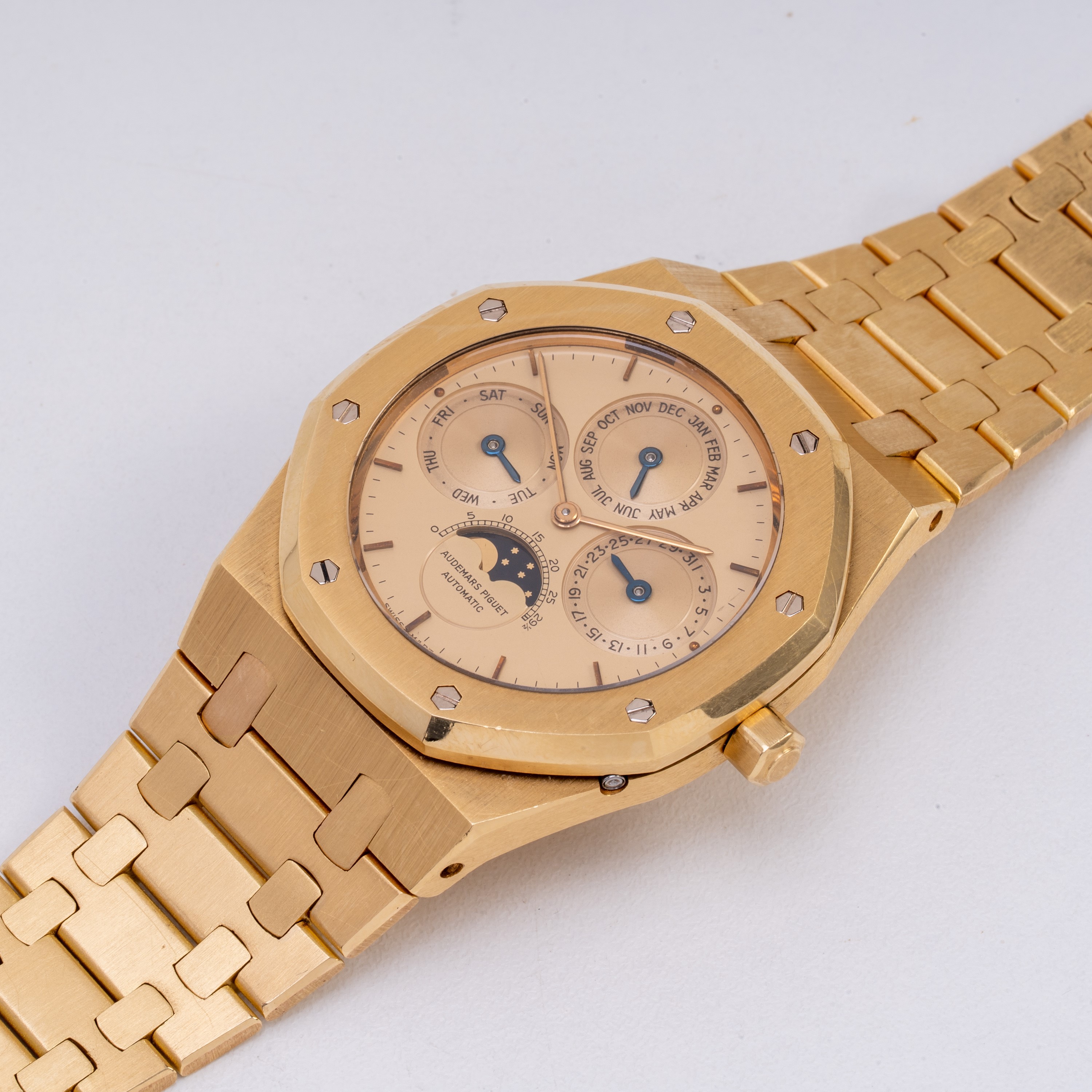 AUDEMARS PIGUET - ROYAL OAK PERPETUAL CALENDAR CALENDARIO PERPETUO A CARICA AUTOMATICA IN ORO GIA...