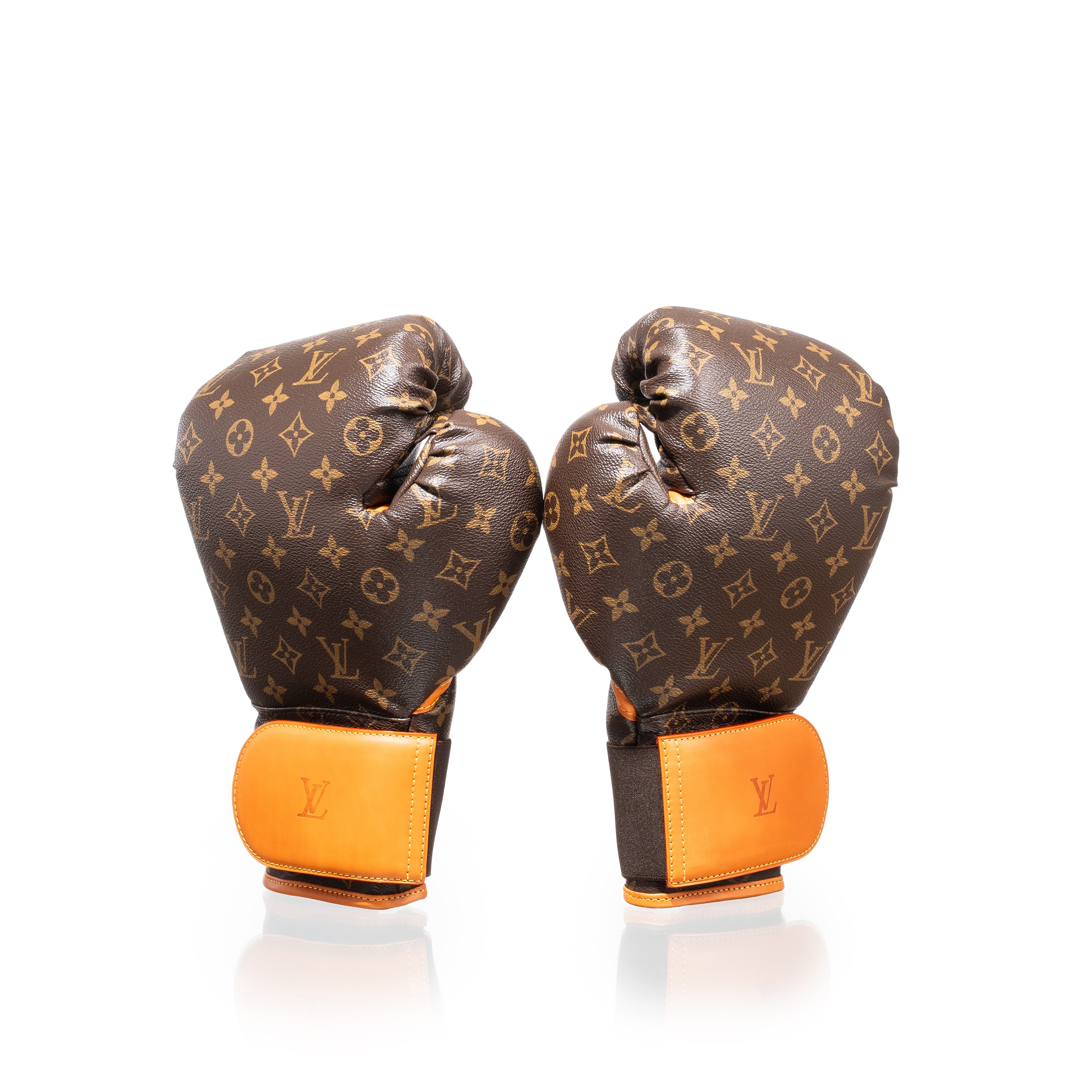 LOUIS VUITTON X KARL LAGERFELD BOXE SET