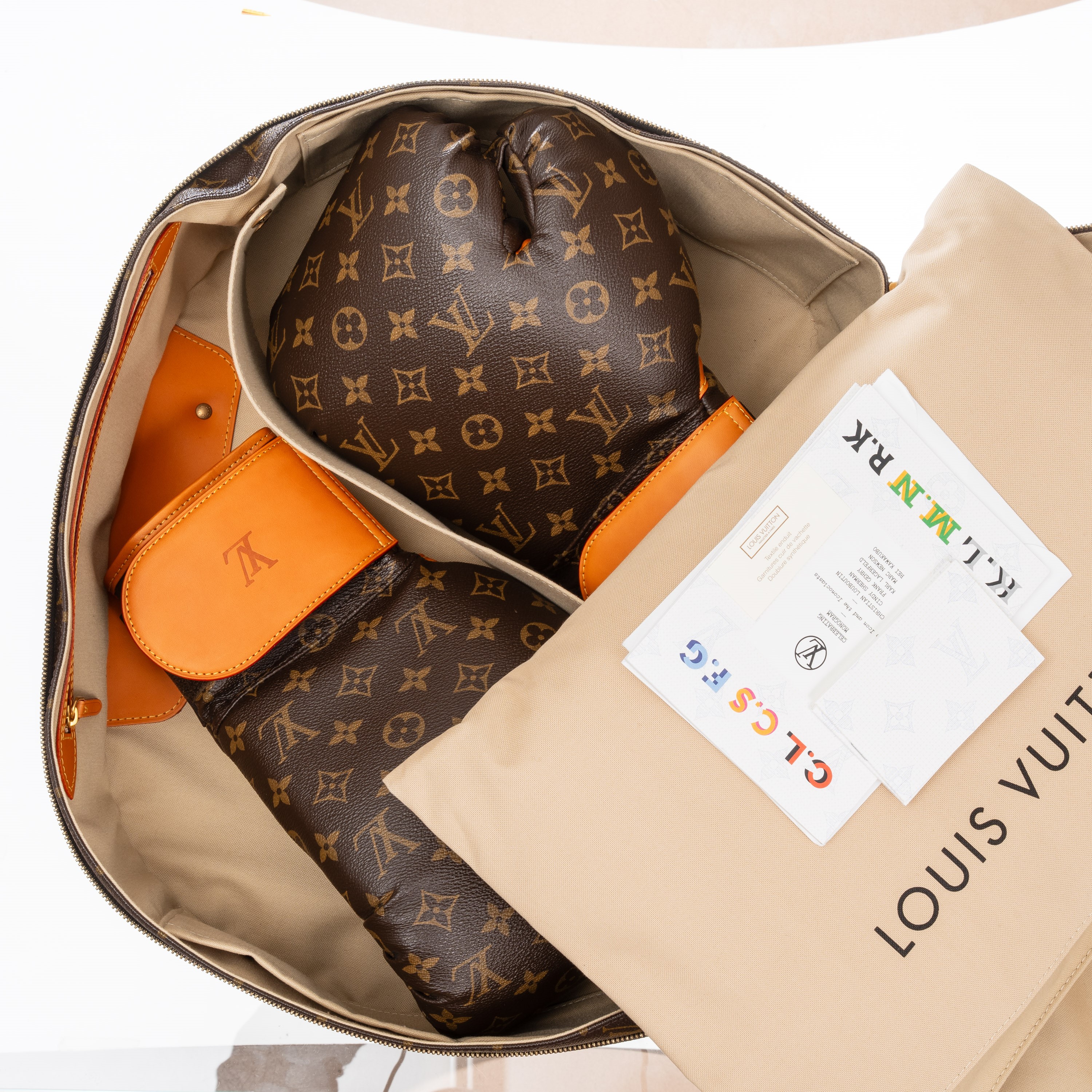 LOUIS VUITTON X KARL LAGERFELD BOXE SET