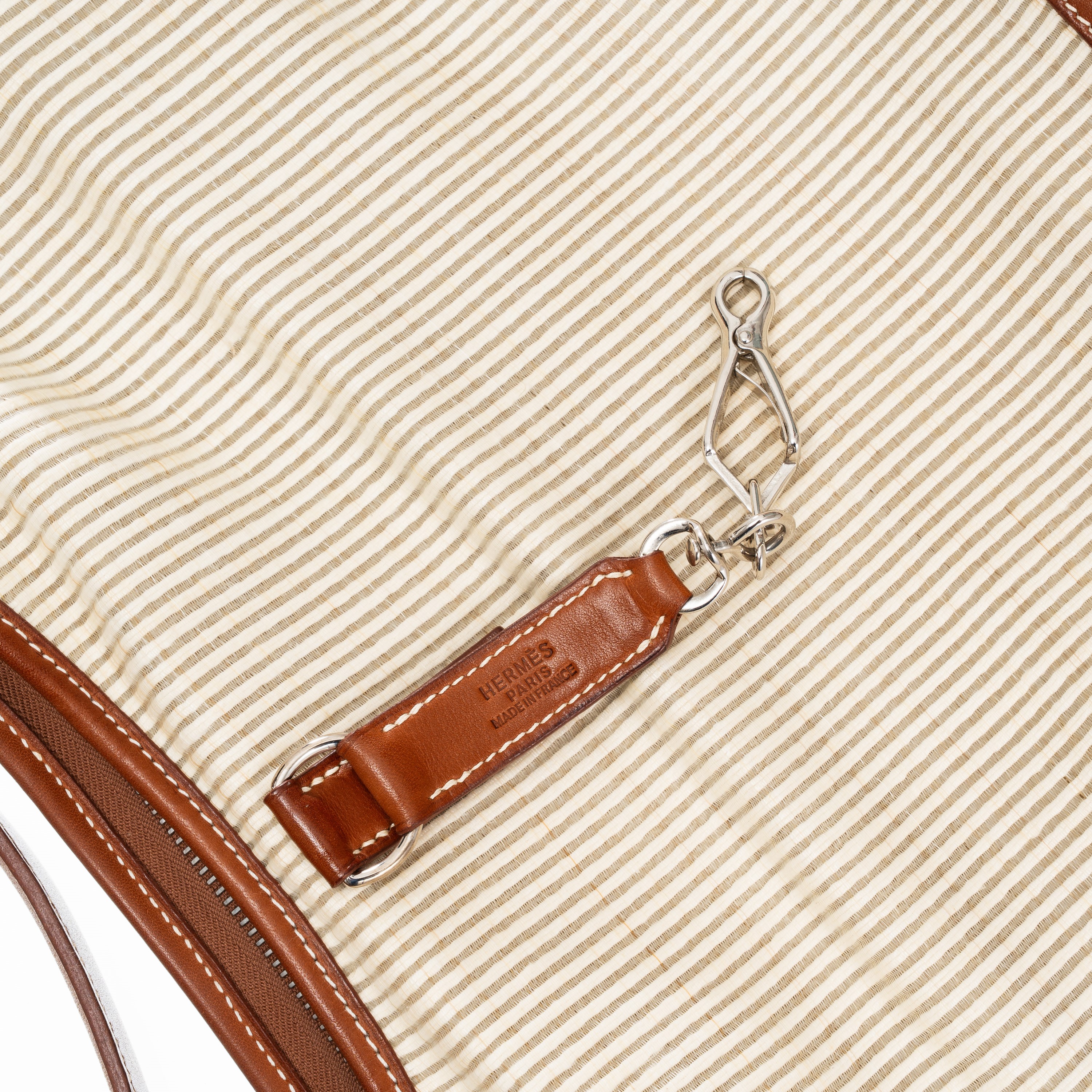 HERMÈS BORSA TRIM PELLAME BARENIA COLOR FAUVE E TESSUTO CRINOLINE PHW