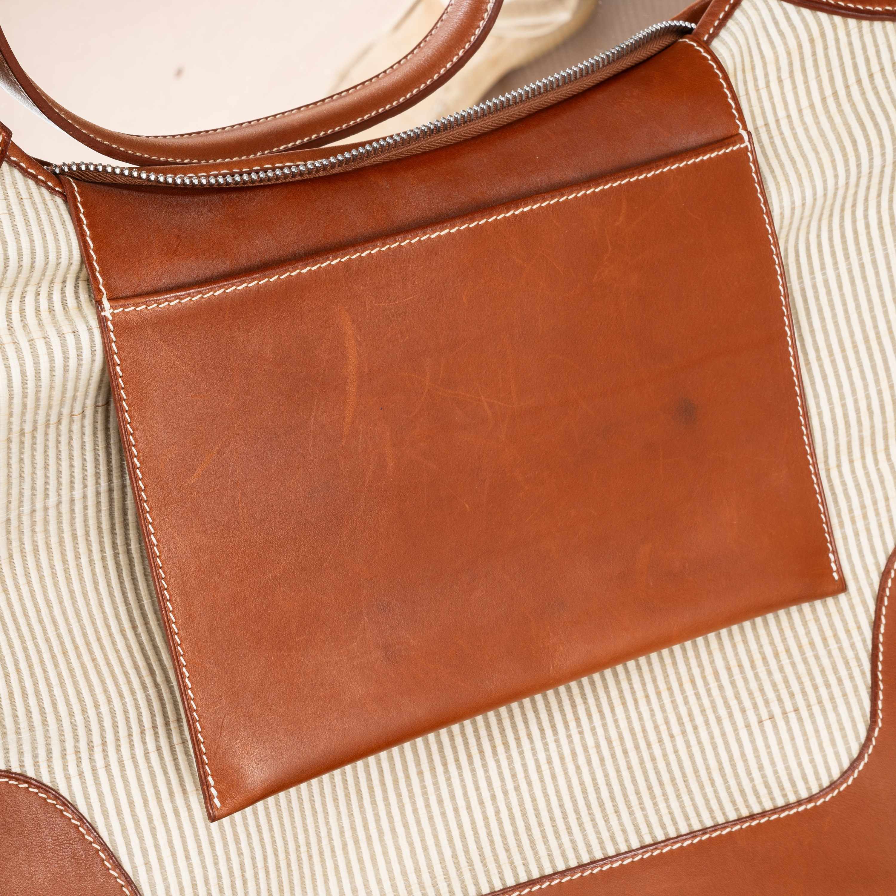 HERMÈS BORSA TRIM PELLAME BARENIA COLOR FAUVE E TESSUTO CRINOLINE PHW