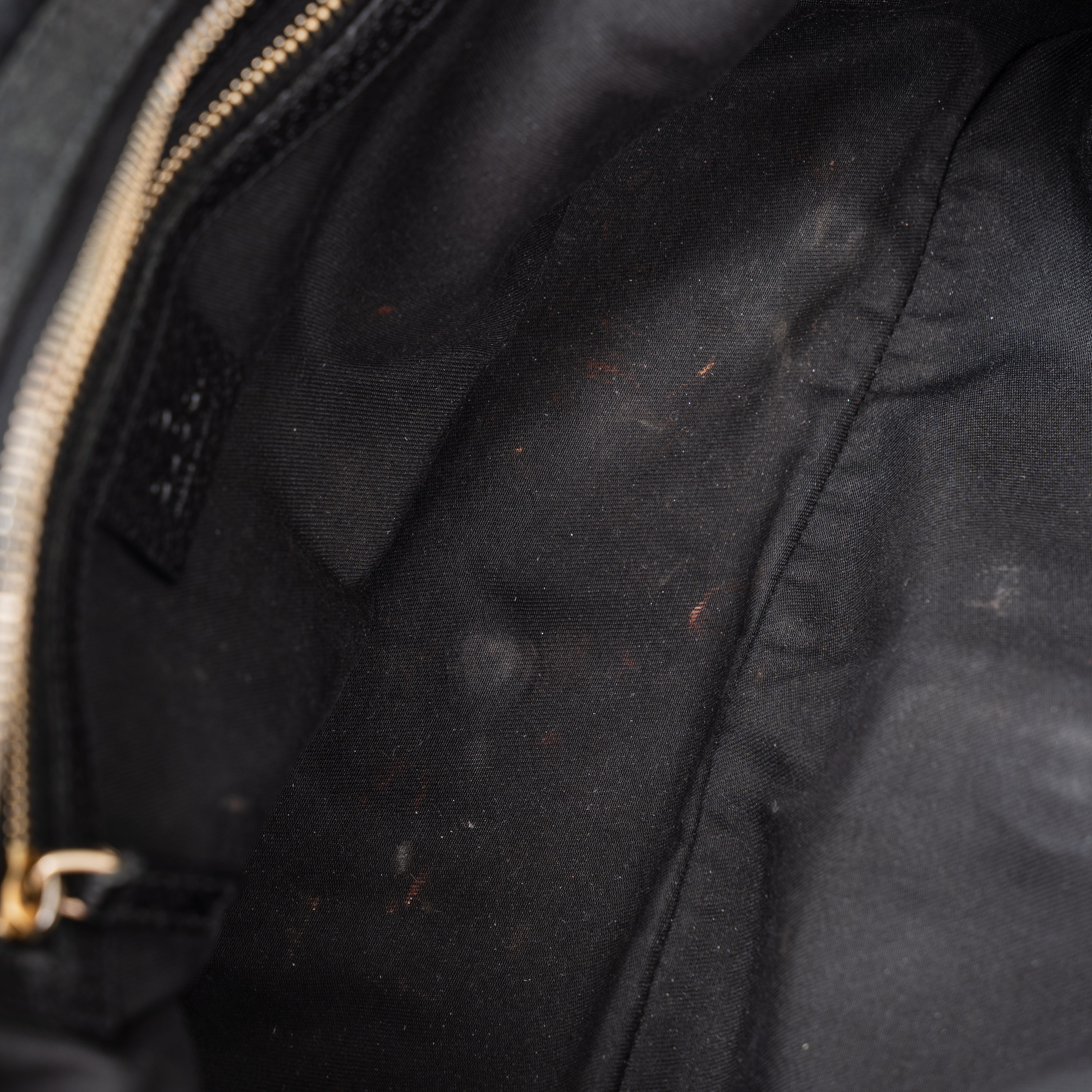 GUCCI BAULETTO LOGATO NERO