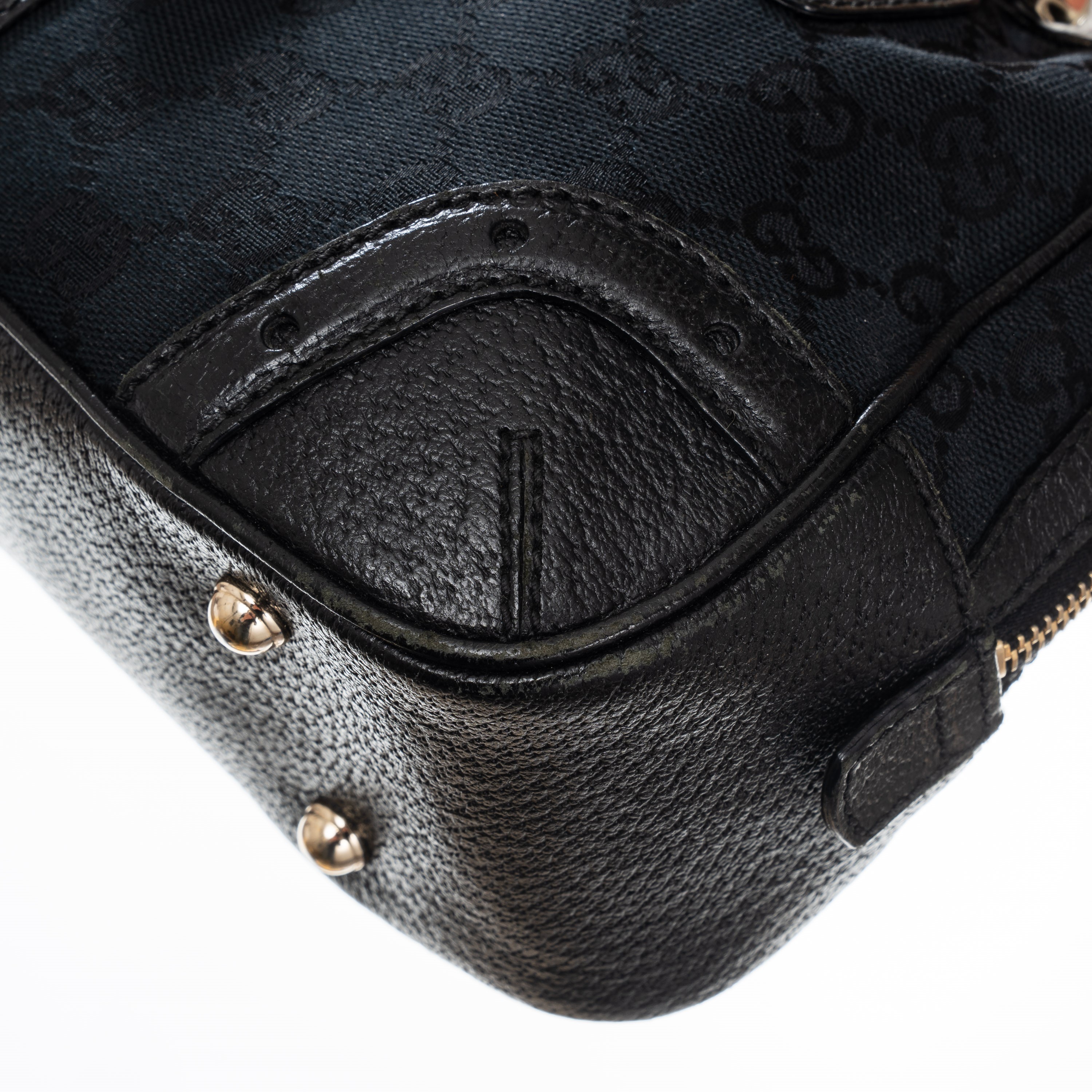 GUCCI BAULETTO LOGATO NERO