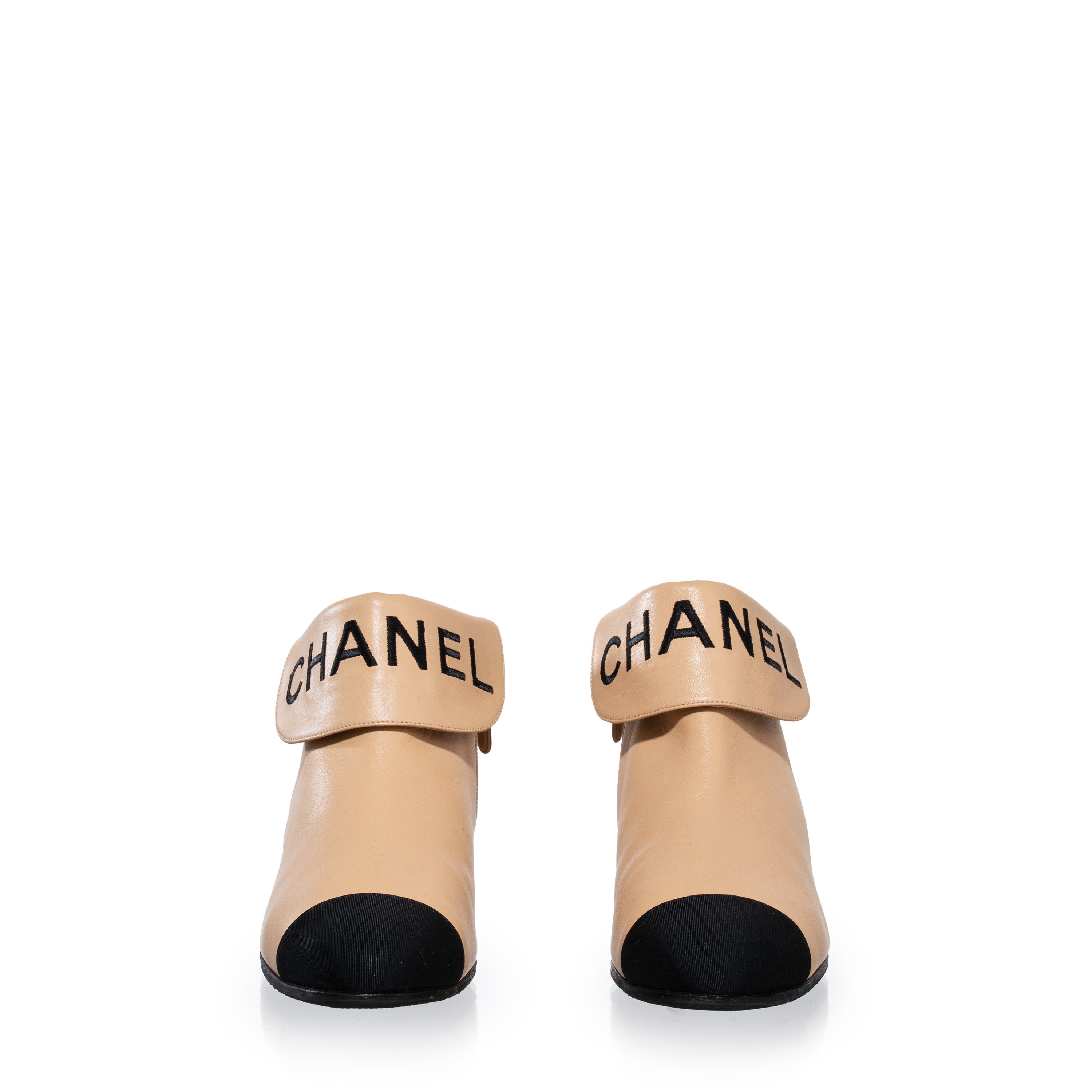 CHANEL STIVALETTO BASSO BEIGE E NERO - TAGLIA 37,5