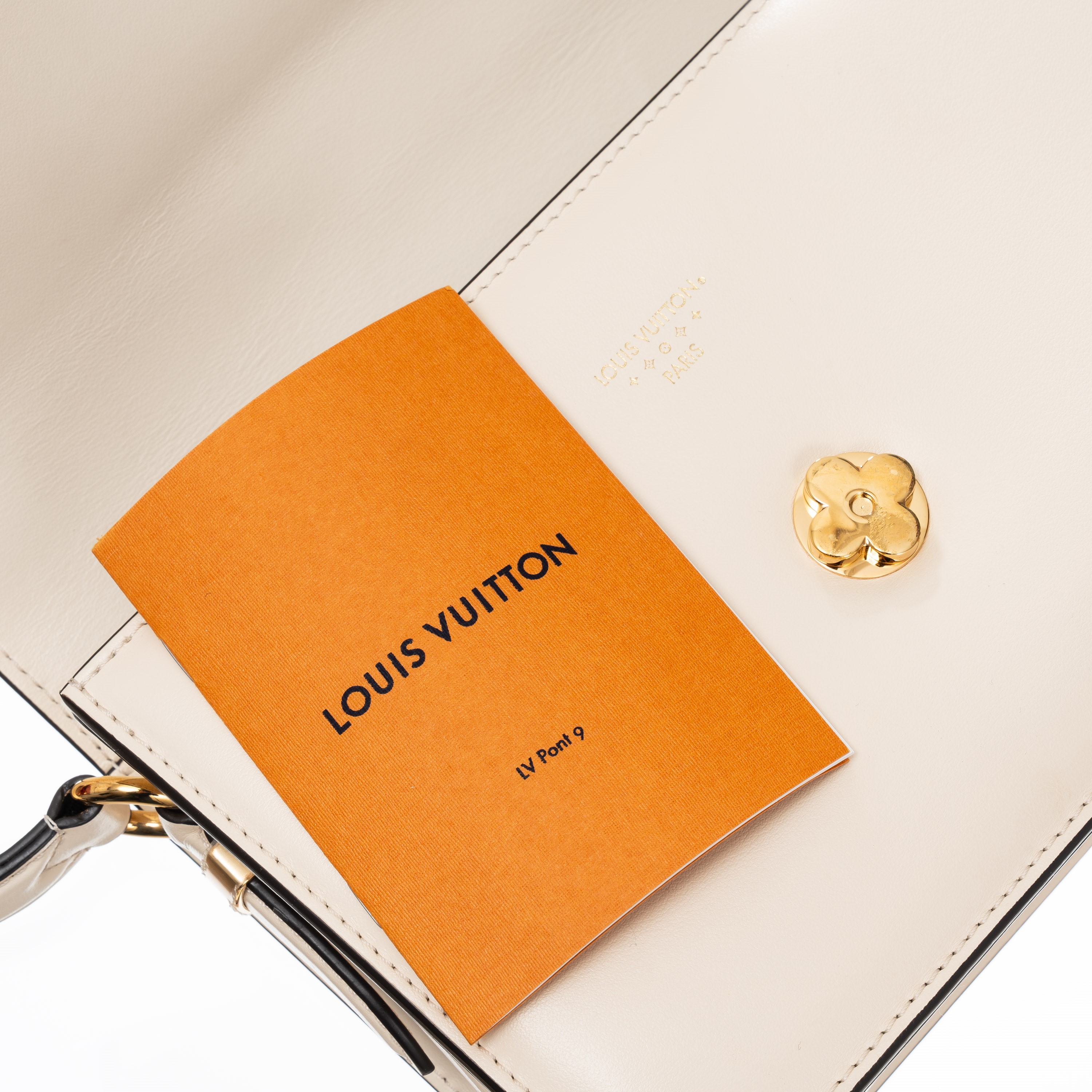 LOUIS VUITTON PONT 9 BEIGE