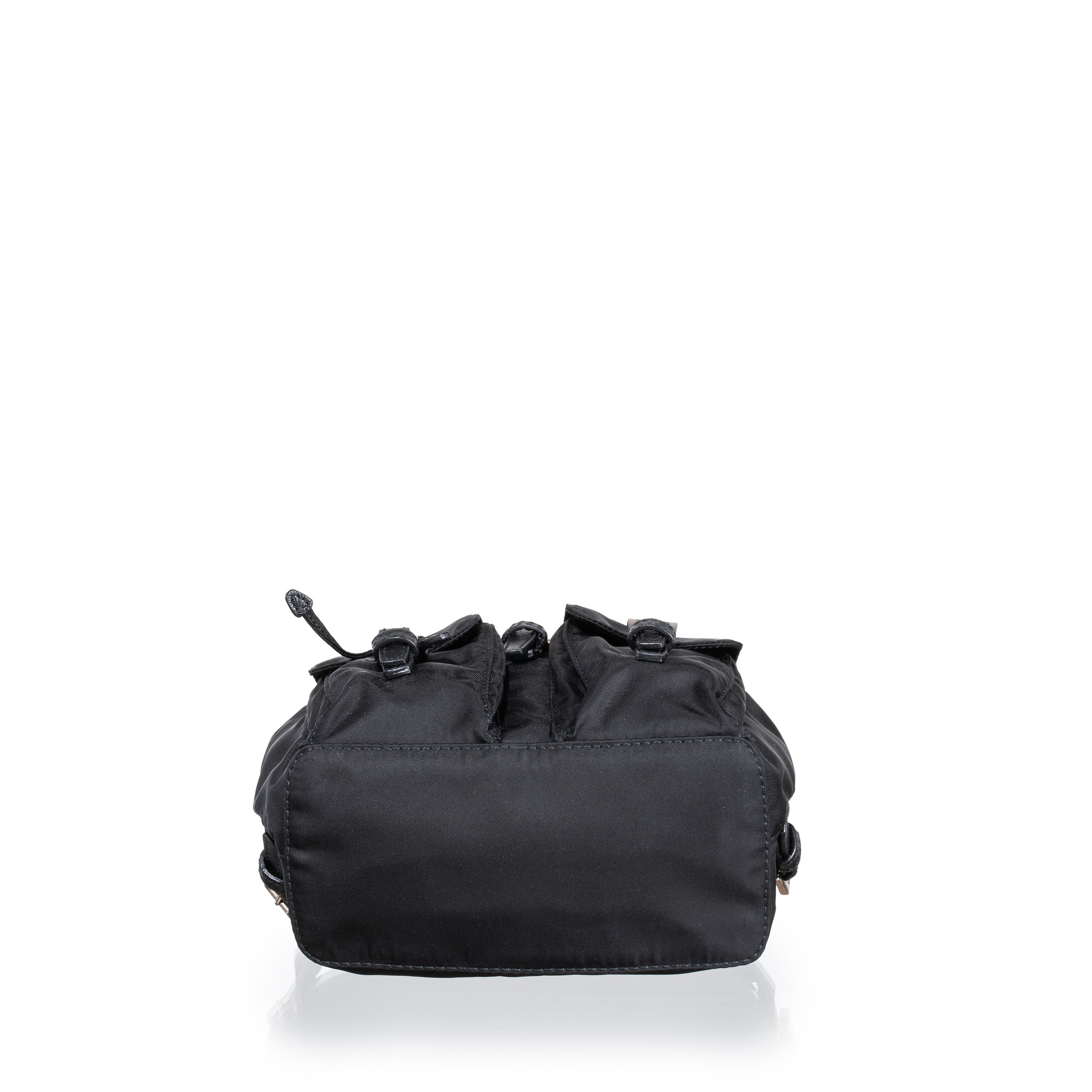 PRADA MINI ZAINO RE-EDITION IN TELA VELA COLORE NERO