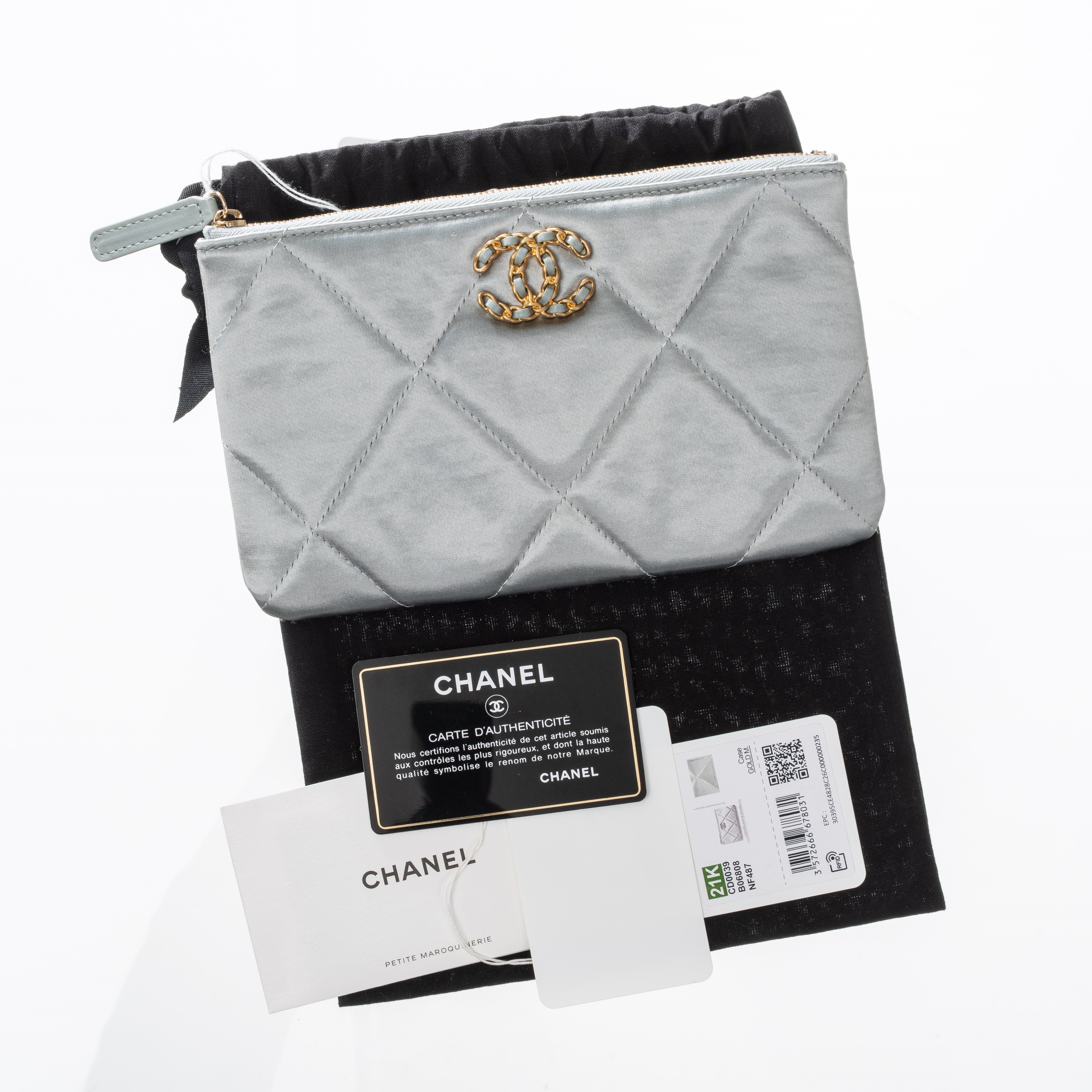 CHANEL POCHETTE 19 RASO VERDE ACQUA