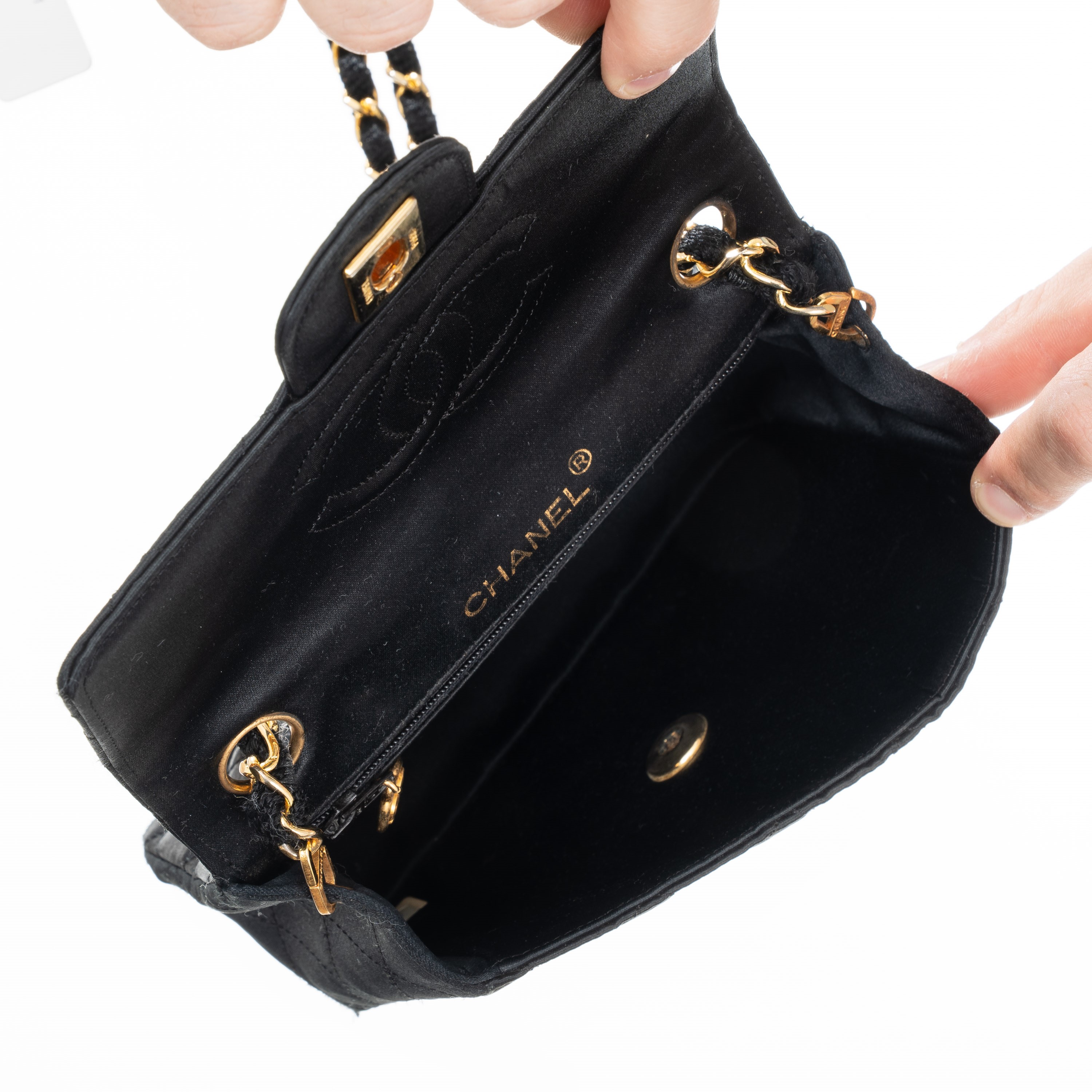 CHANEL VINTAGE MINI SQUARE IN RASO