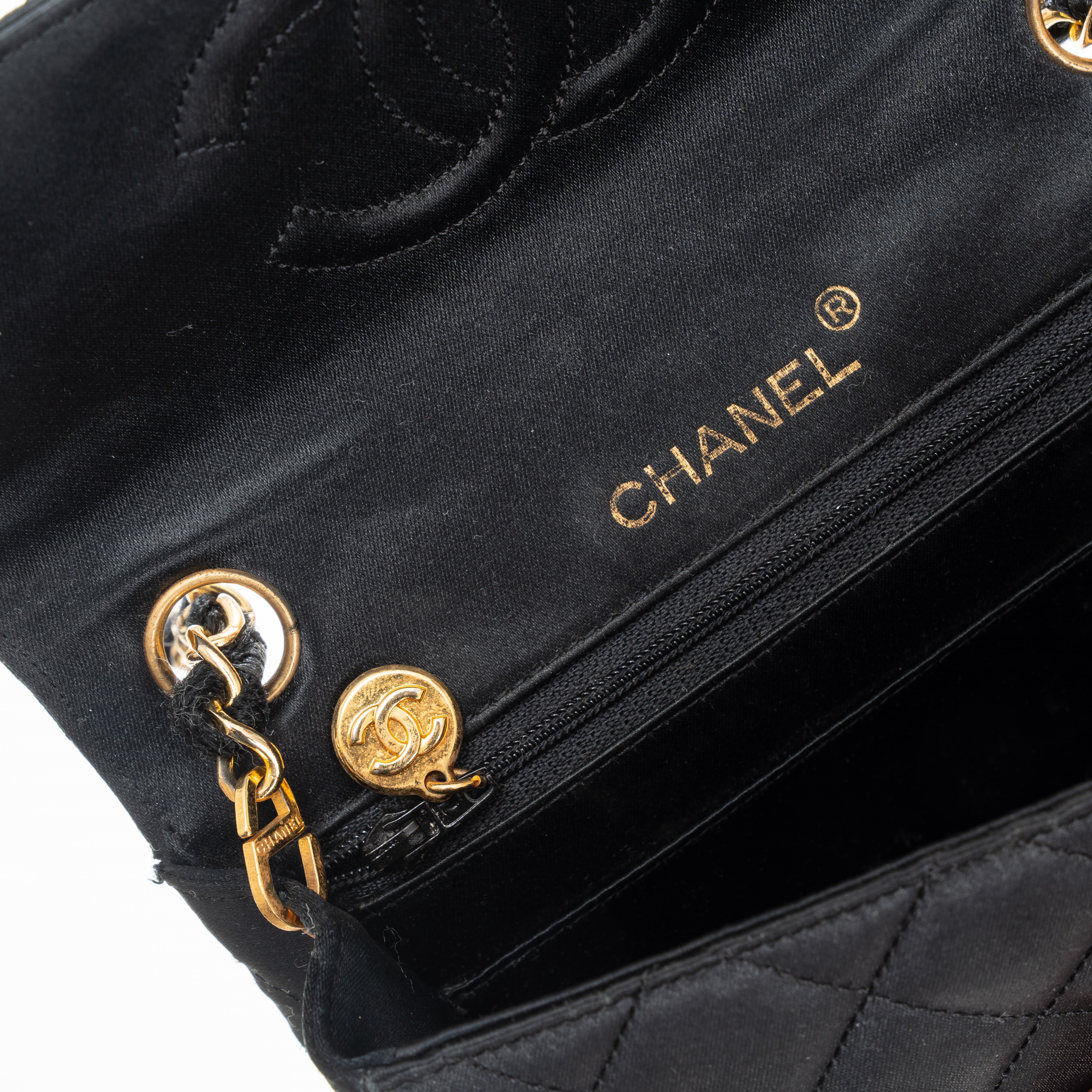 CHANEL VINTAGE MINI SQUARE IN RASO