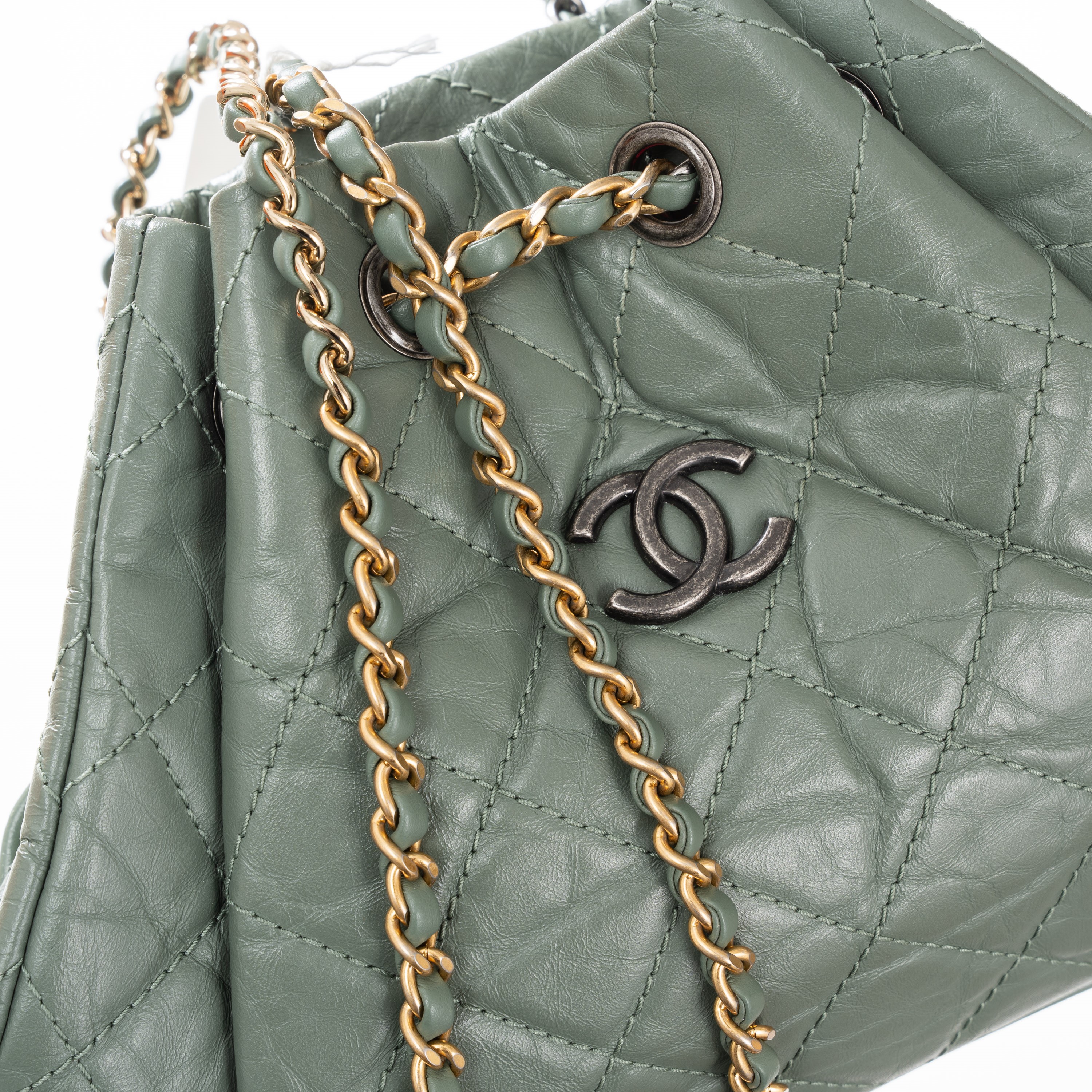 CHANEL ZAINO GABRIELLE IN PELLE EFFETTO INVECCHIATO VERDE SALVIA - 2018