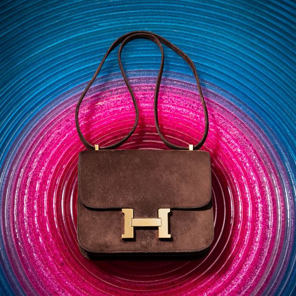 HERMÈS MINI CONSTANCE 18 IN PELLE SCAMOSCIATA MARRONE E METALLERIA DORATA