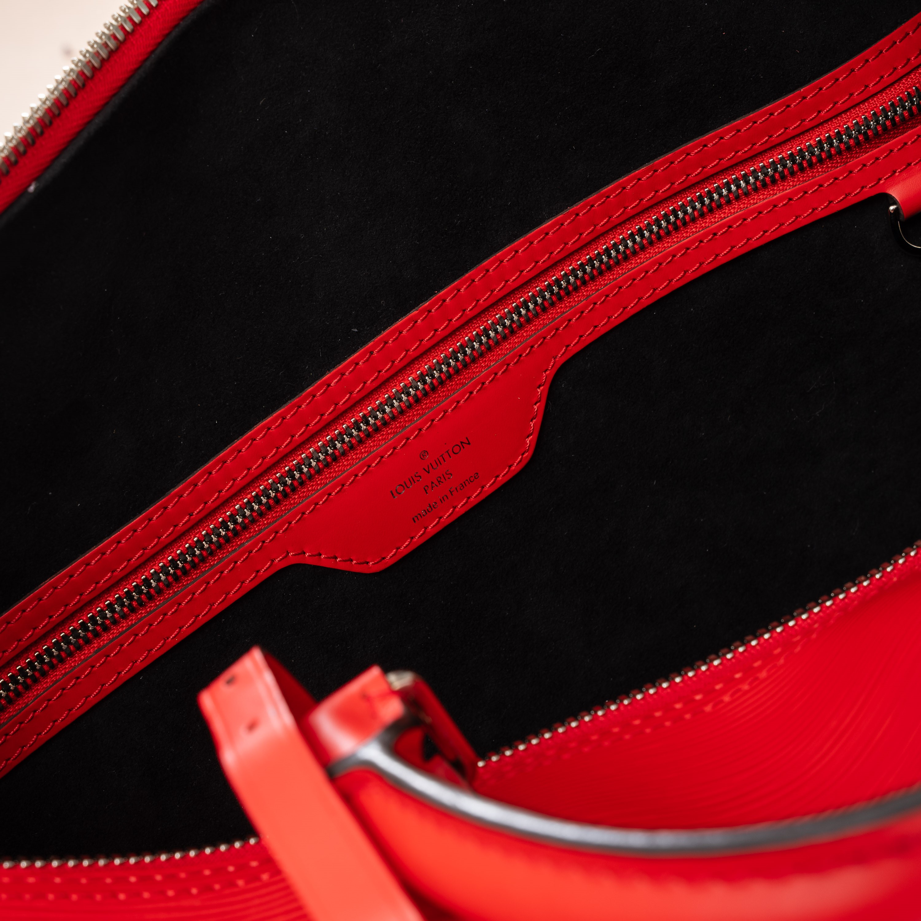 LOUIS VUITTON KEEPALL 45 BANDOULIÈRE LIMITED EDITION LV X SUPREME IN PELLE EPI ROSSA - 2017