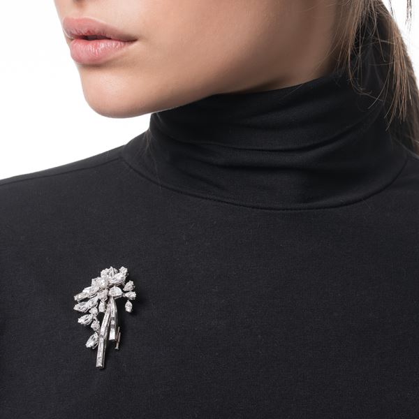 SPILLA IN PLATINO E DIAMANTI