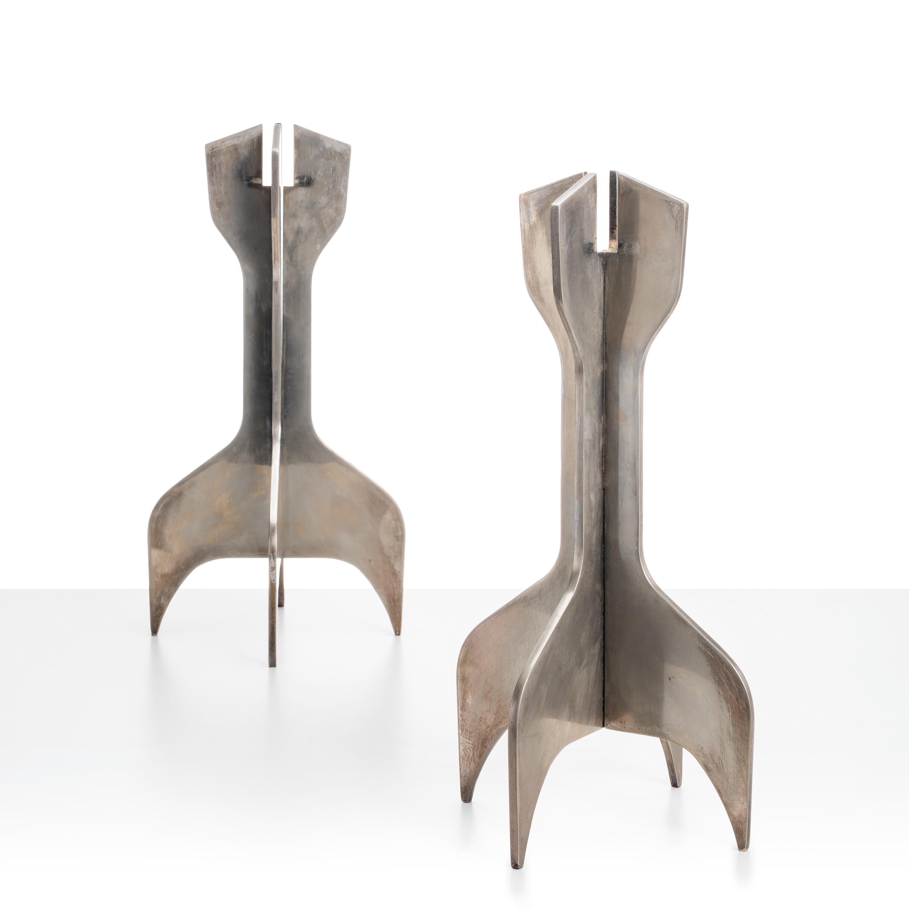 MARCEL BREUER, COPPIA CANDELIERI