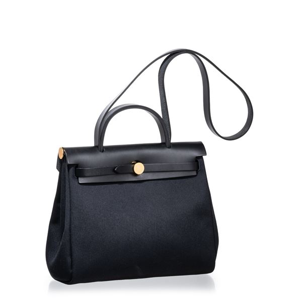 HERMÈS - HERMÈS HERBAG 31 IN TELA MILITAIRE E VACCHETTA HUNTER NERA GHW - 2022