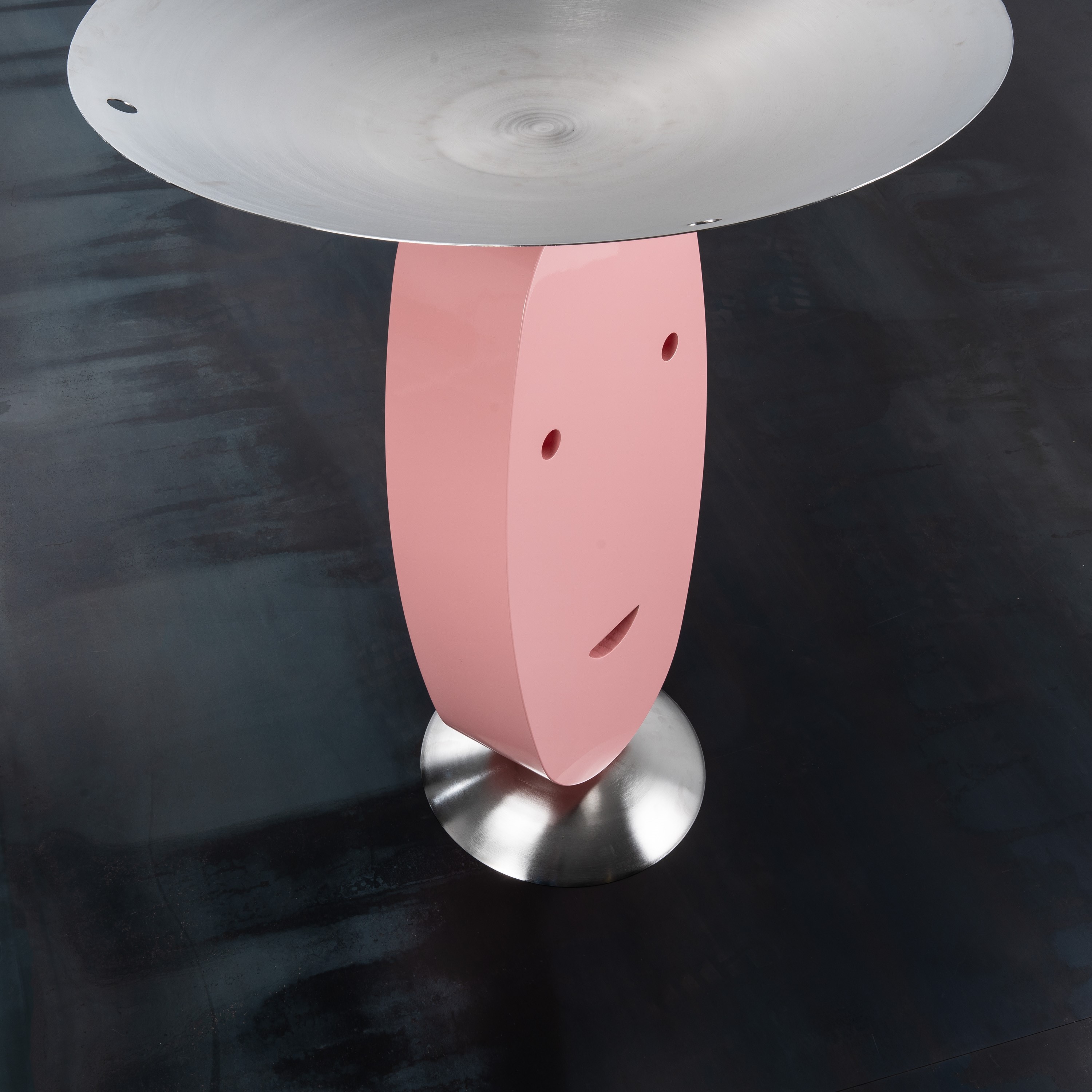 ANONIMO, TAVOLO SVUOTATASCHE