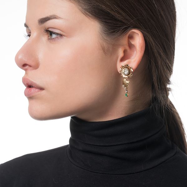 ORECCHINI IN ORO GIALLO E BIANCO CON DIAMANTI