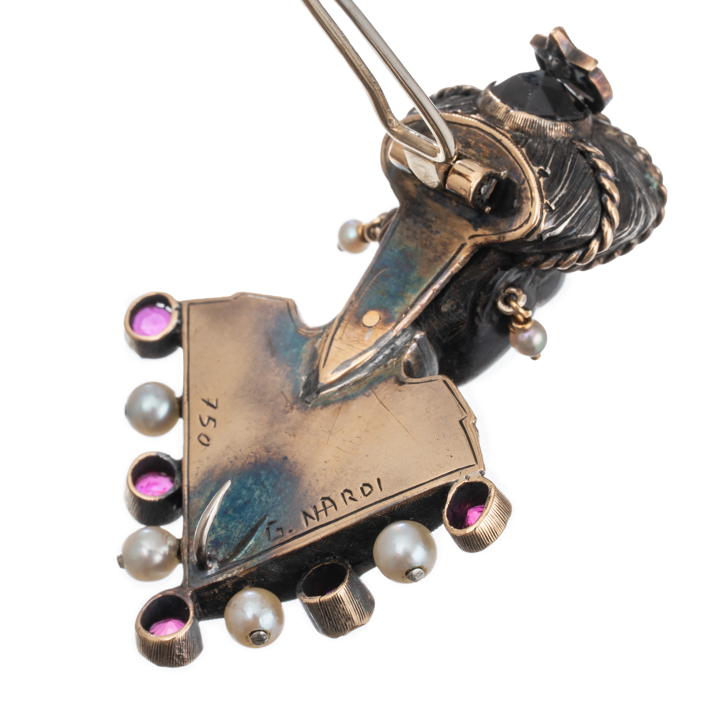 SPILLA MORETTO VENEZIANO IN ORO ROSA, AMBRA, SMERALDI, RUBINI E PERLE