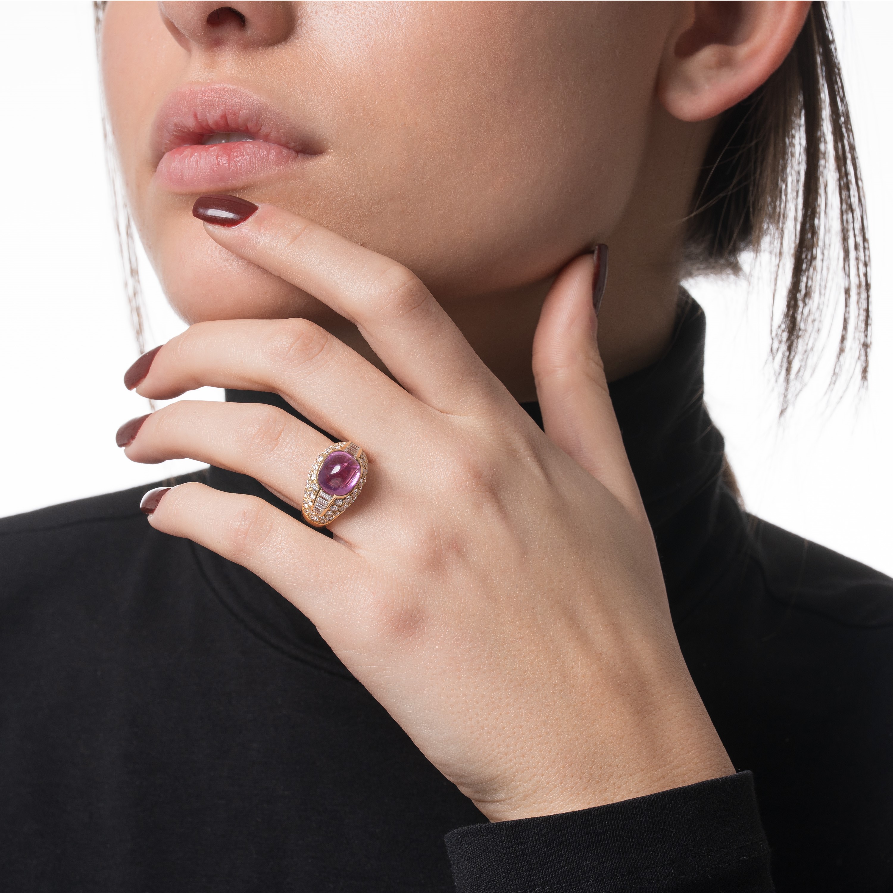 BULGARI - ANELLO "TROMBINO" IN ORO GIALLO CON ZAFFIRO ROSA E DIAMANTI