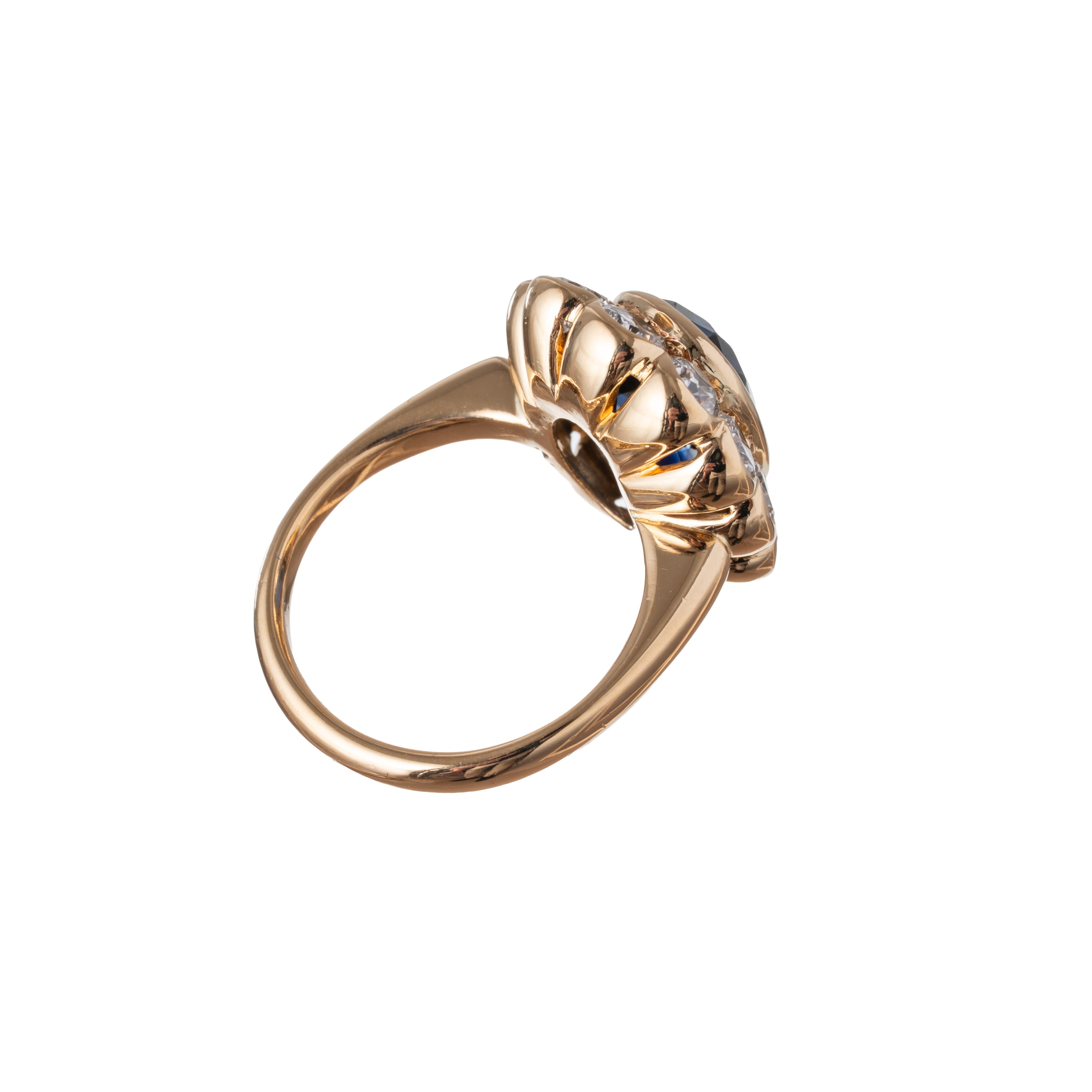ANELLO IN ORO GIALLO CON ZAFFIRO E DIAMANTI
