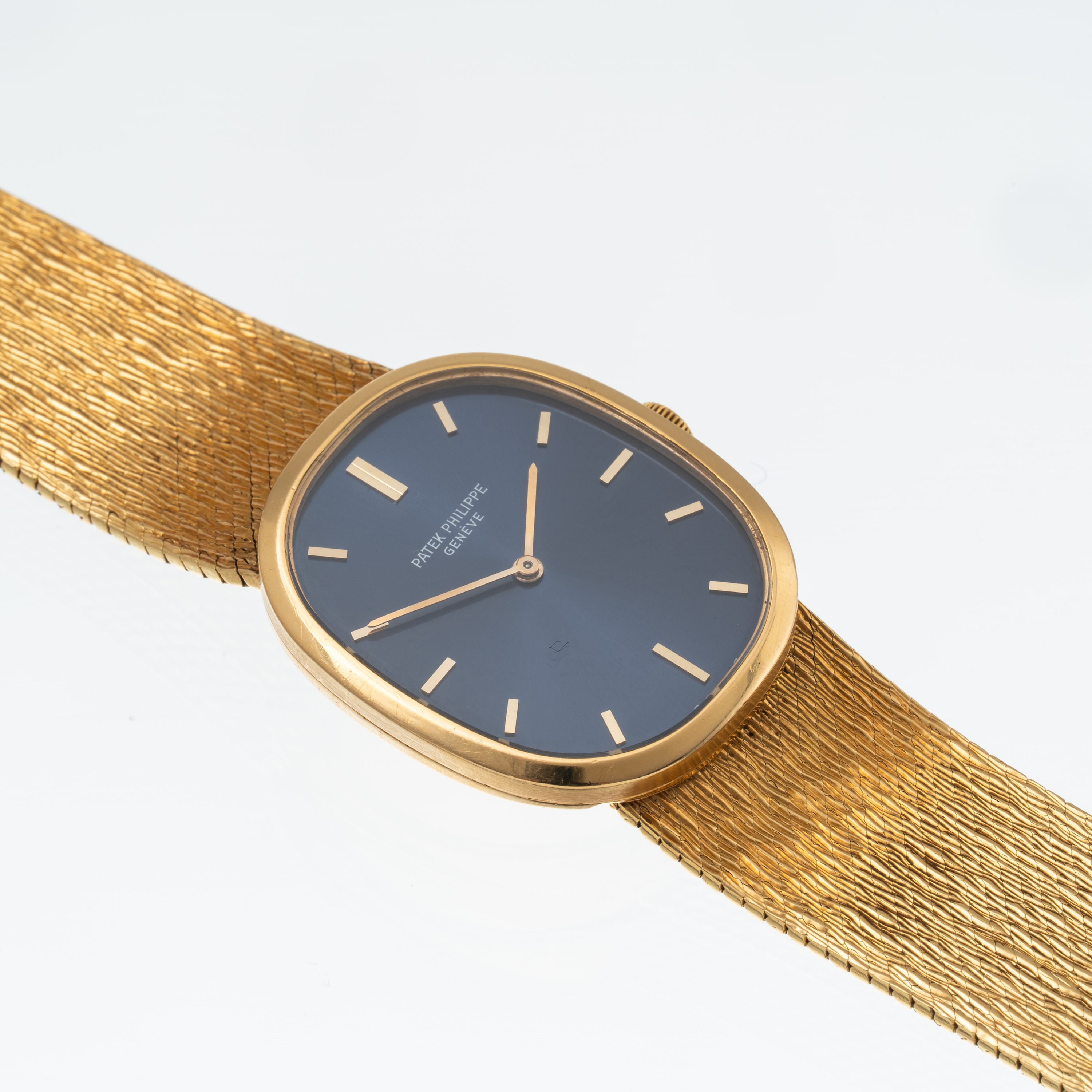 PATEK PHILIPPE - ELLIPSE OROLOGIO SOLO TEMPO A CARICA MANUALE IN ORO GIALLO 18 KT CON QUADRANTE B...