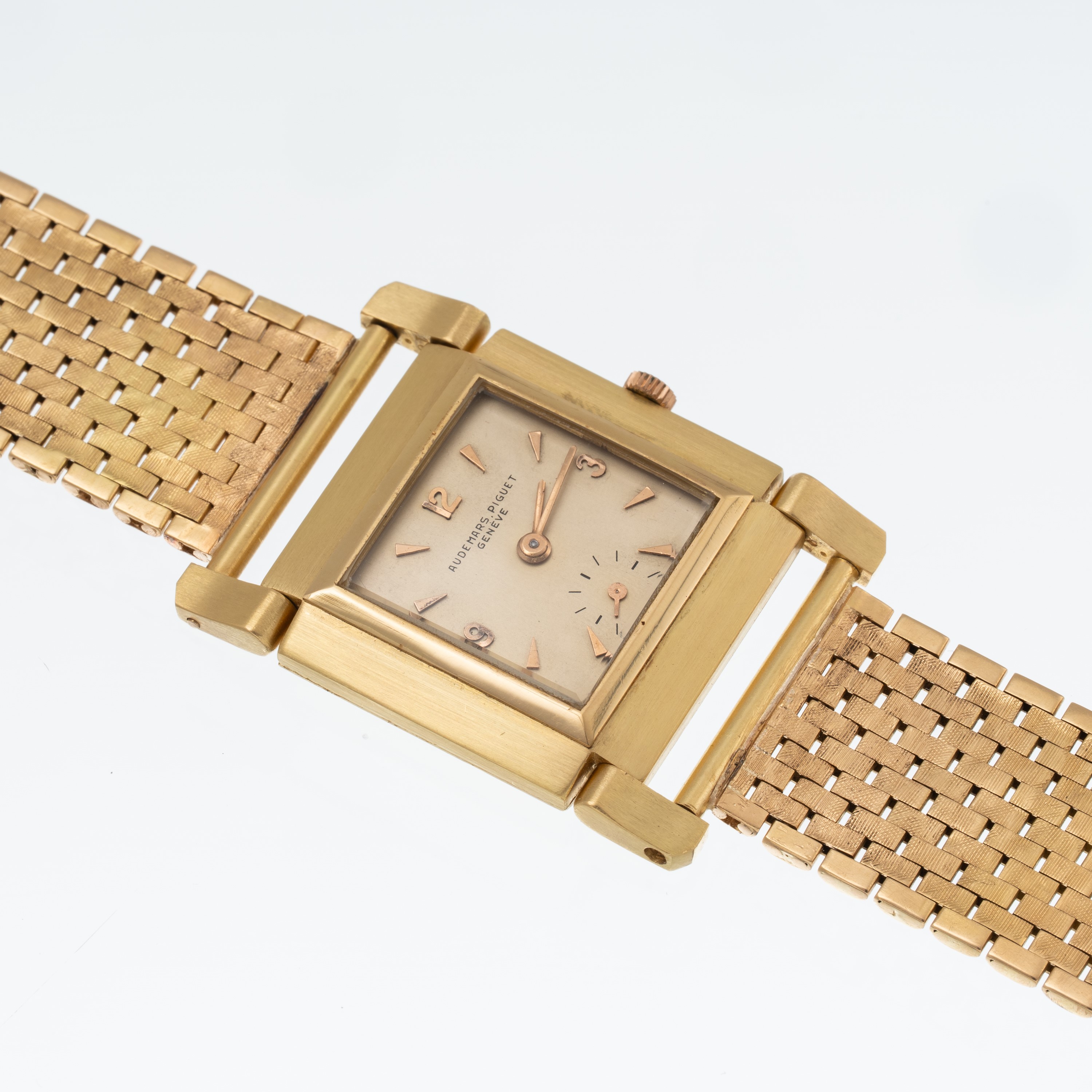 AUDEMARS PIGUET OROLOGIO SOLO TEMPO A CARICA MANUALE CON CASSA IN ORO GIALLO 18 KT CON ANSE MOBIL...