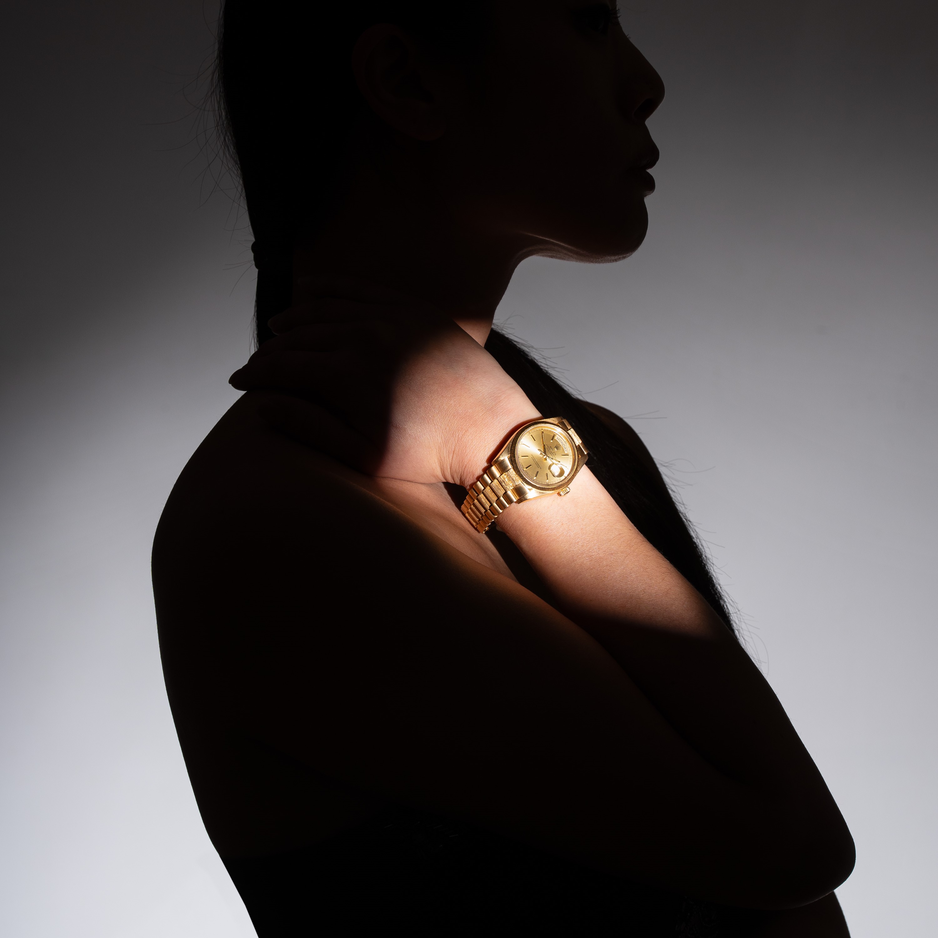 ROLEX - DAY DATE OROLOGIO DAY DATE IN ORO GIALLO 18 KT CON QUADRANTE CHAMPAGNE, GHIERA CON LAVORA...