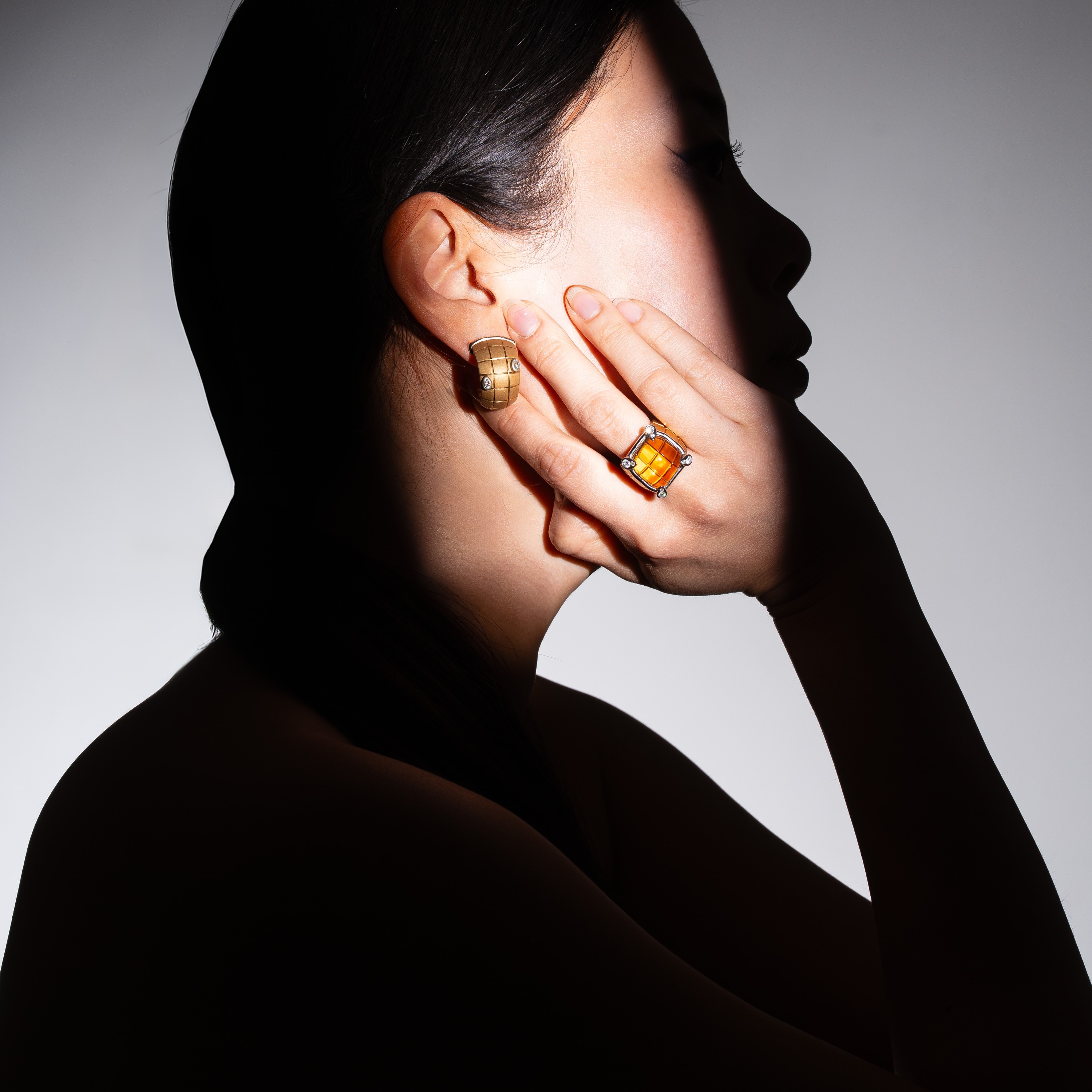 PAROURE IN ORO GIALLO 18 KT CON QUARZI CITRINI E BRILLANTI