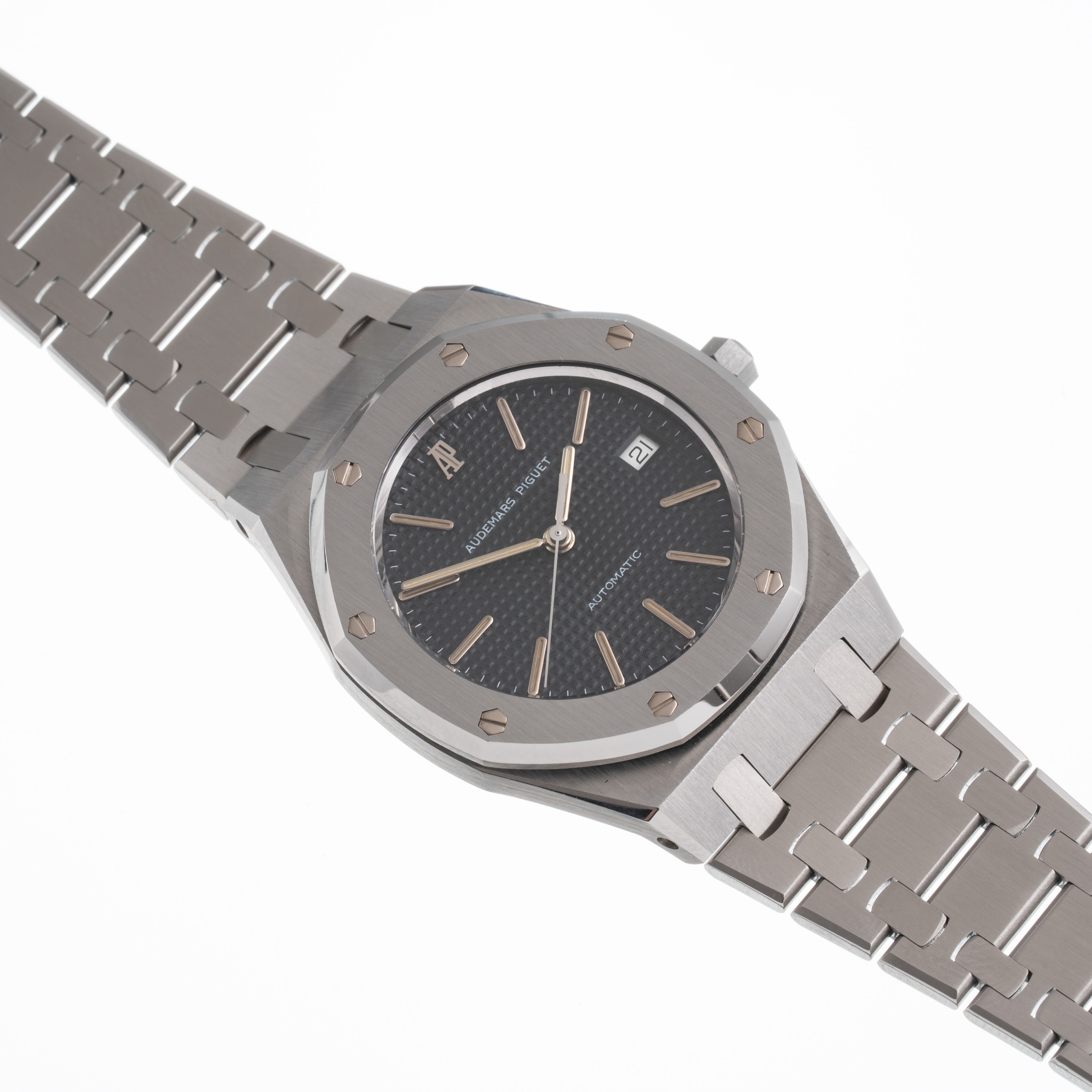 AUDEMARS PIGUET - ROYAL OAK OROLOGIO SOLO TEMPO A CARICA AUTOMATICA IN ACCIAIO CON QUADRANTE NERO...