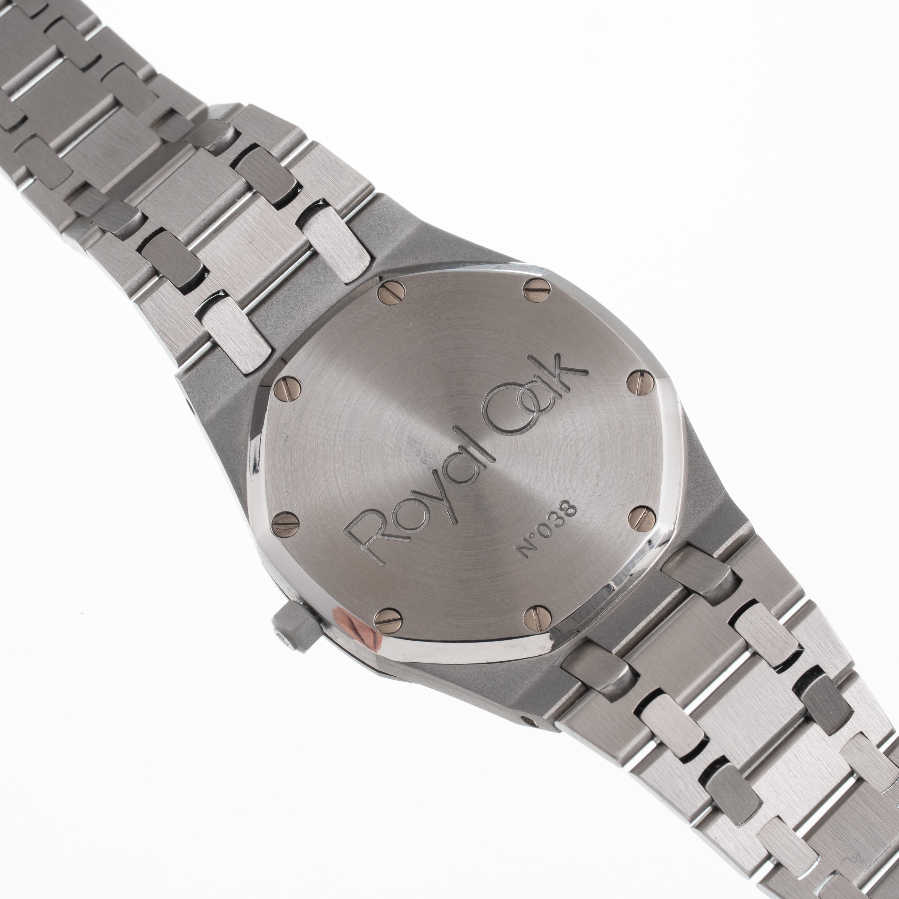 AUDEMARS PIGUET - ROYAL OAK OROLOGIO SOLO TEMPO A CARICA AUTOMATICA IN ACCIAIO CON QUADRANTE NERO...