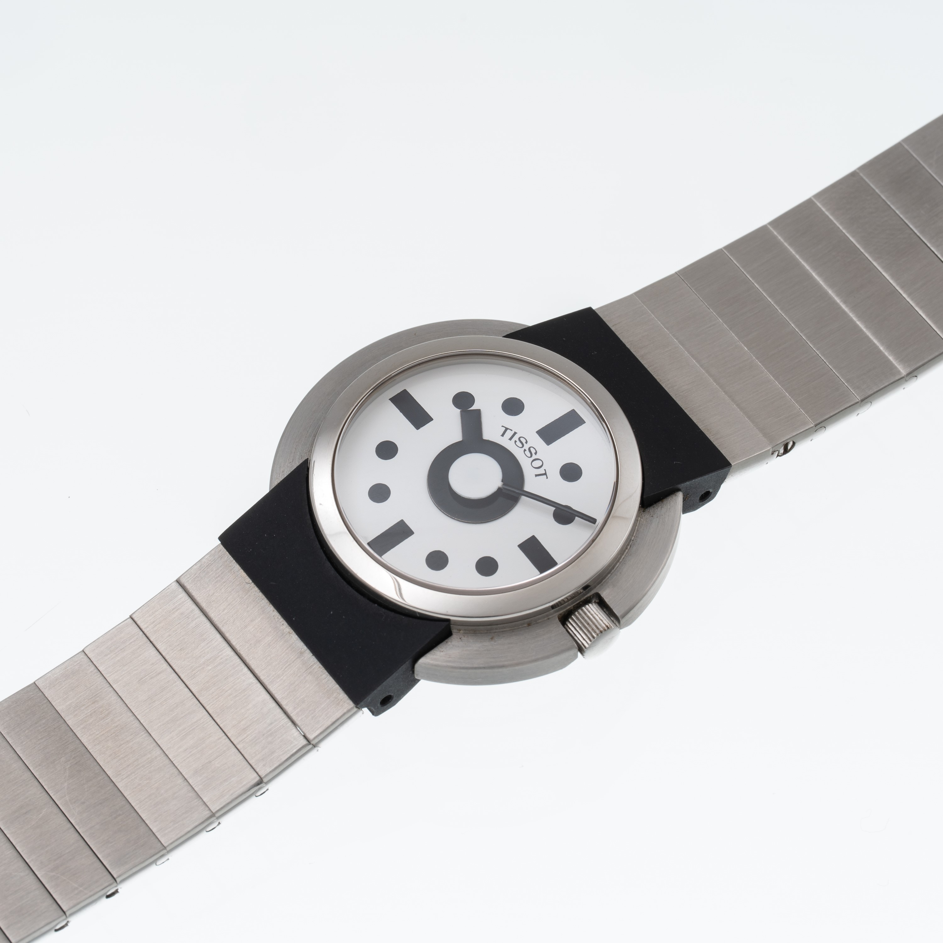 TISSOT - ETTORE SOTTSASS OROLOGIO SOLO TEMPO AL QUARZO IN ACCIAIO CON BRACCIALE IN ACCIAIO E QUAD...