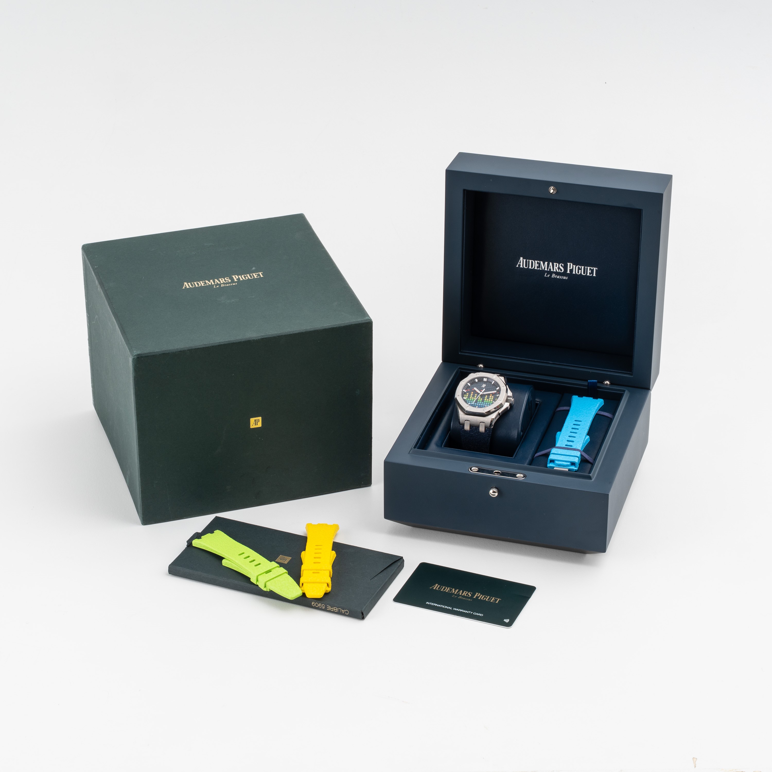 AUDEMARS PIGUET - ROYAL OAK OFFSHORE MUSIC OROLOGIO SOLO TEMPO A CARICA AUTOMATICA IN TITANIO CON...