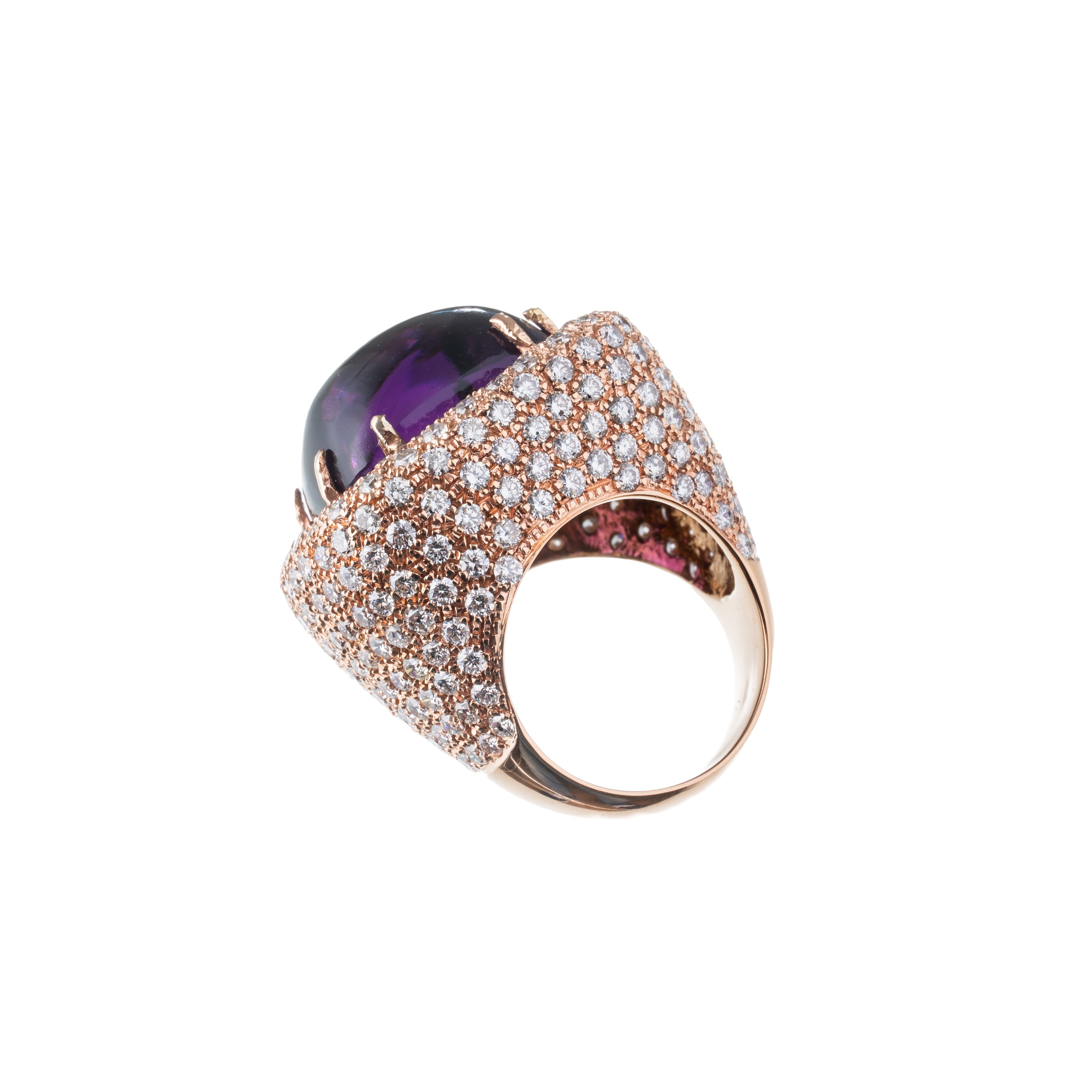 ANELLO IN ORO GIALLO 18 KT CON AMETISTA CABOUCHON E BRILLANTI