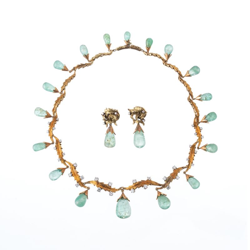 GIROCOLLO E ORECCHINI IN ORO 18 KT CON BERILLI A GOCCIA E DIAMANTI